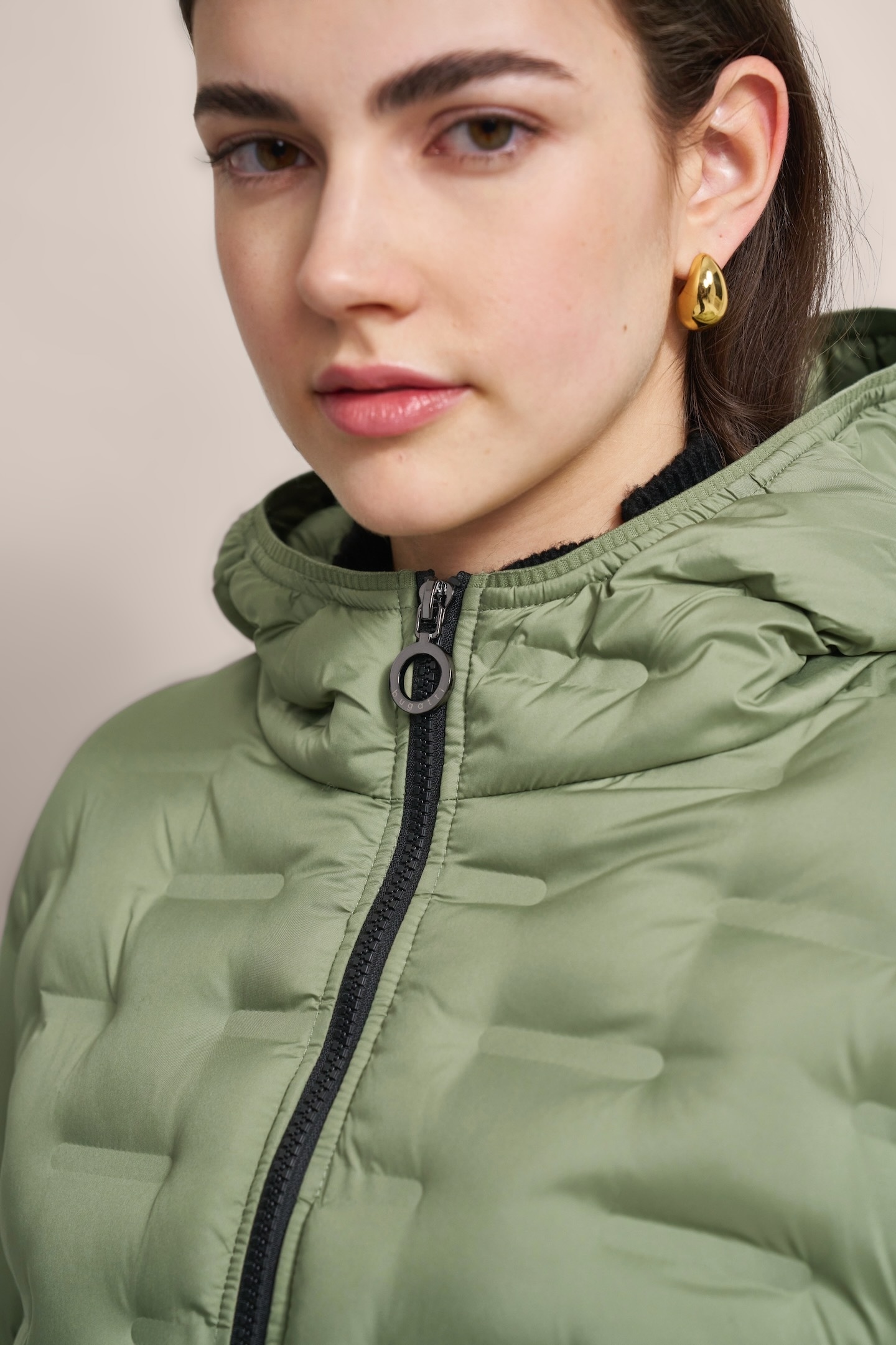 bugatti Blouson, mit Kapuze, aus recycelten Materialien
