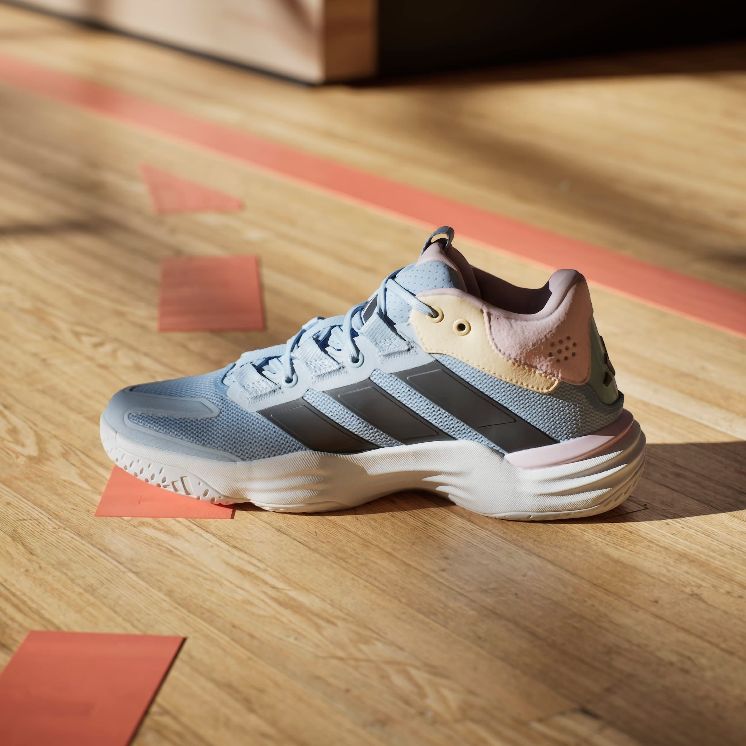 adidas Performance Handballschuh »COURT STABIL HALLENSCHUH«, besonders geeignet für Handball und Volleyball