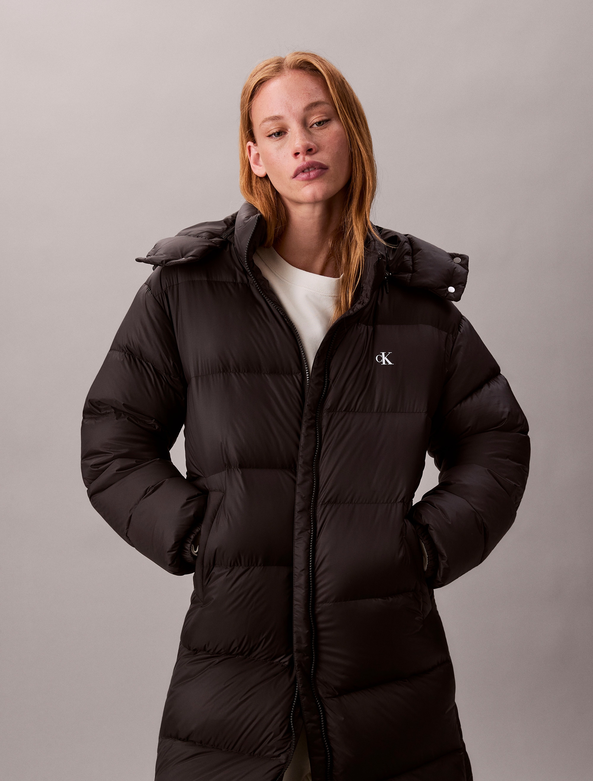 Calvin Klein Jeans Steppmantel »ESSENTIAL MIDWEIGHT LONG PUFFER« Mit Rundhalsausschnitt, regular fit