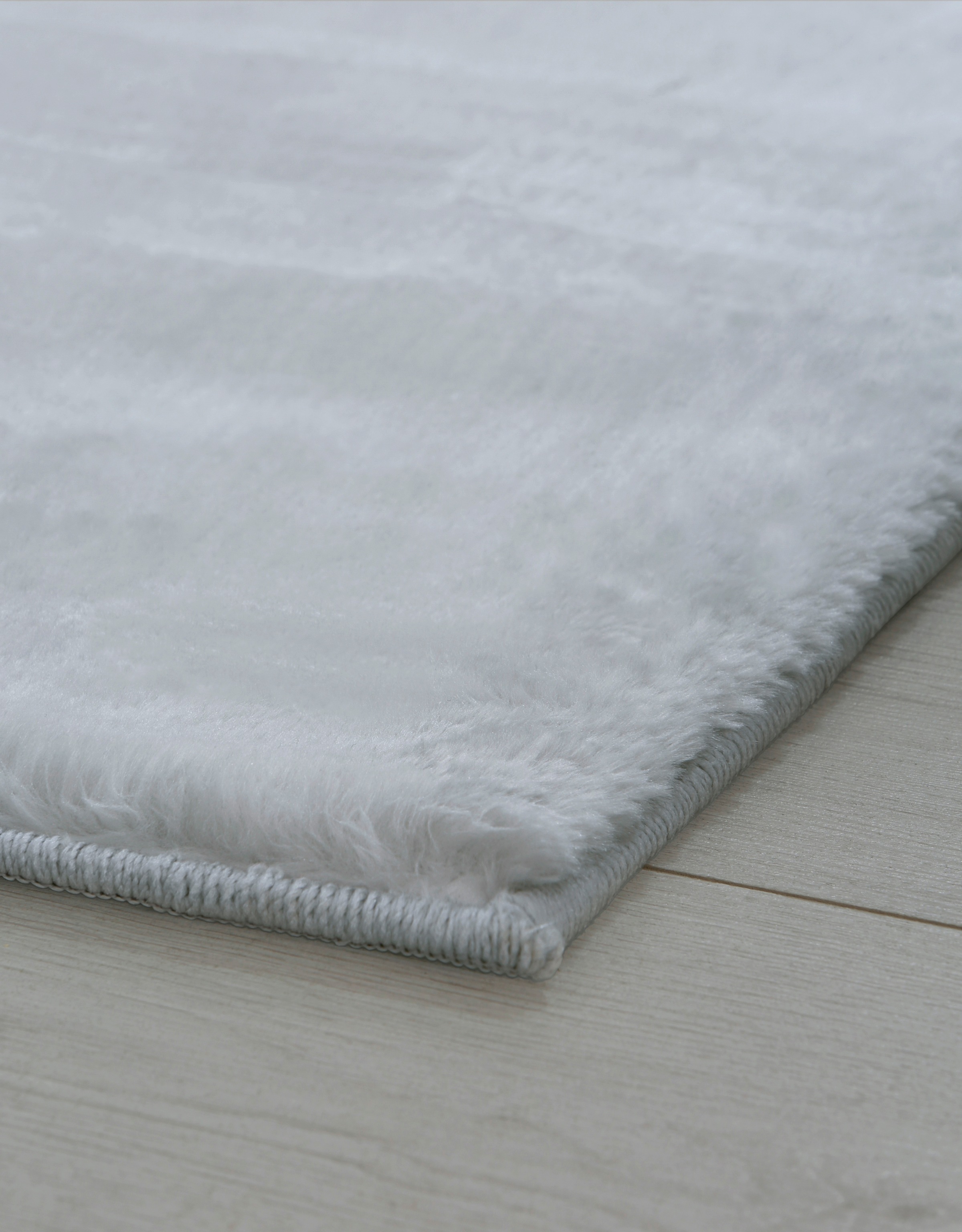 Leonique Hochflor-Teppich »Cashmere, Fell-Optik«, rechteckig, 25 mm Höhe, changierend, weiche Teppiche, Wohnzimmer, Schlafzimmer, Kinderzimmer