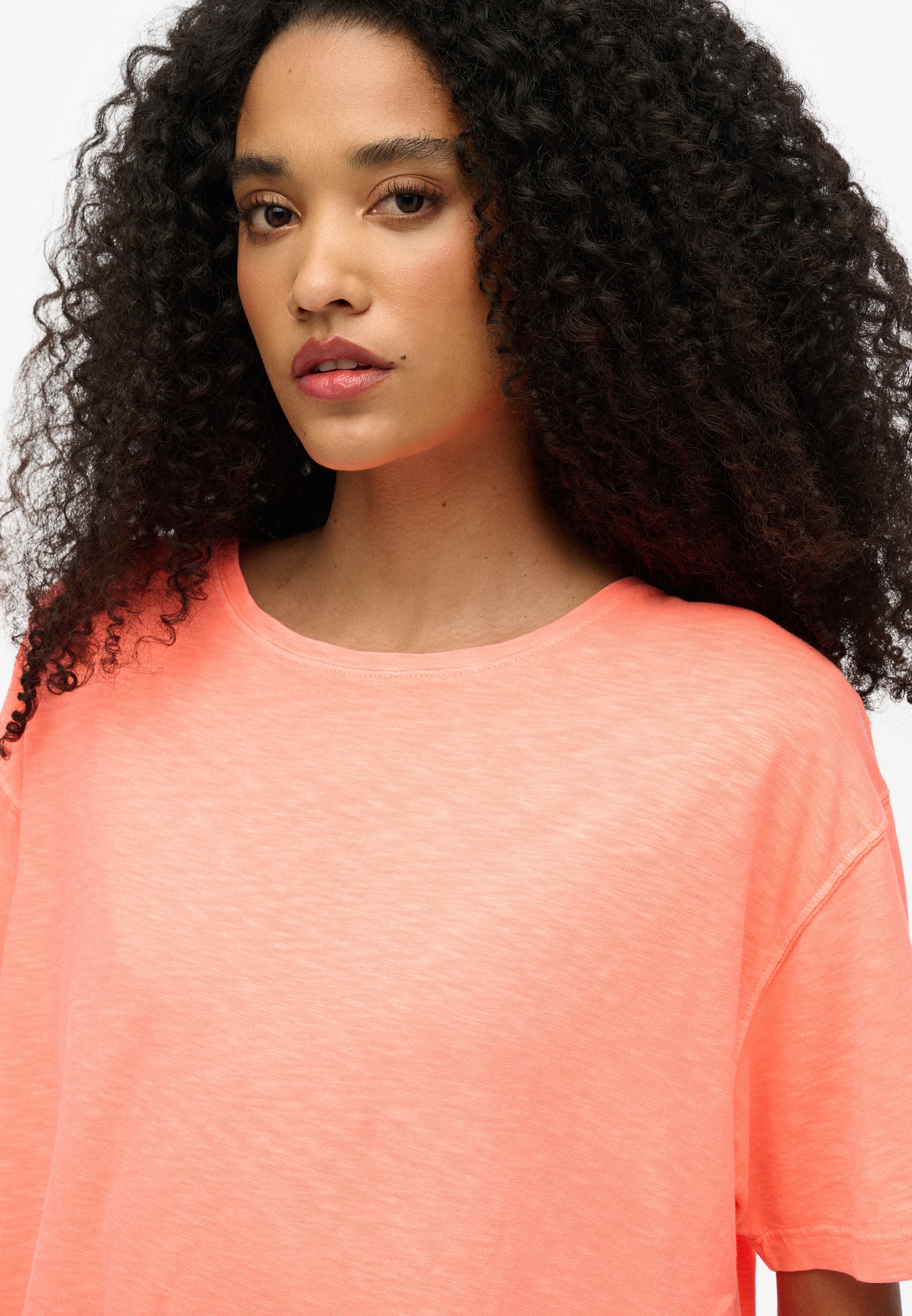 Superdry T-Shirt »STUDIOS DROPPED SHOULDER TEE«