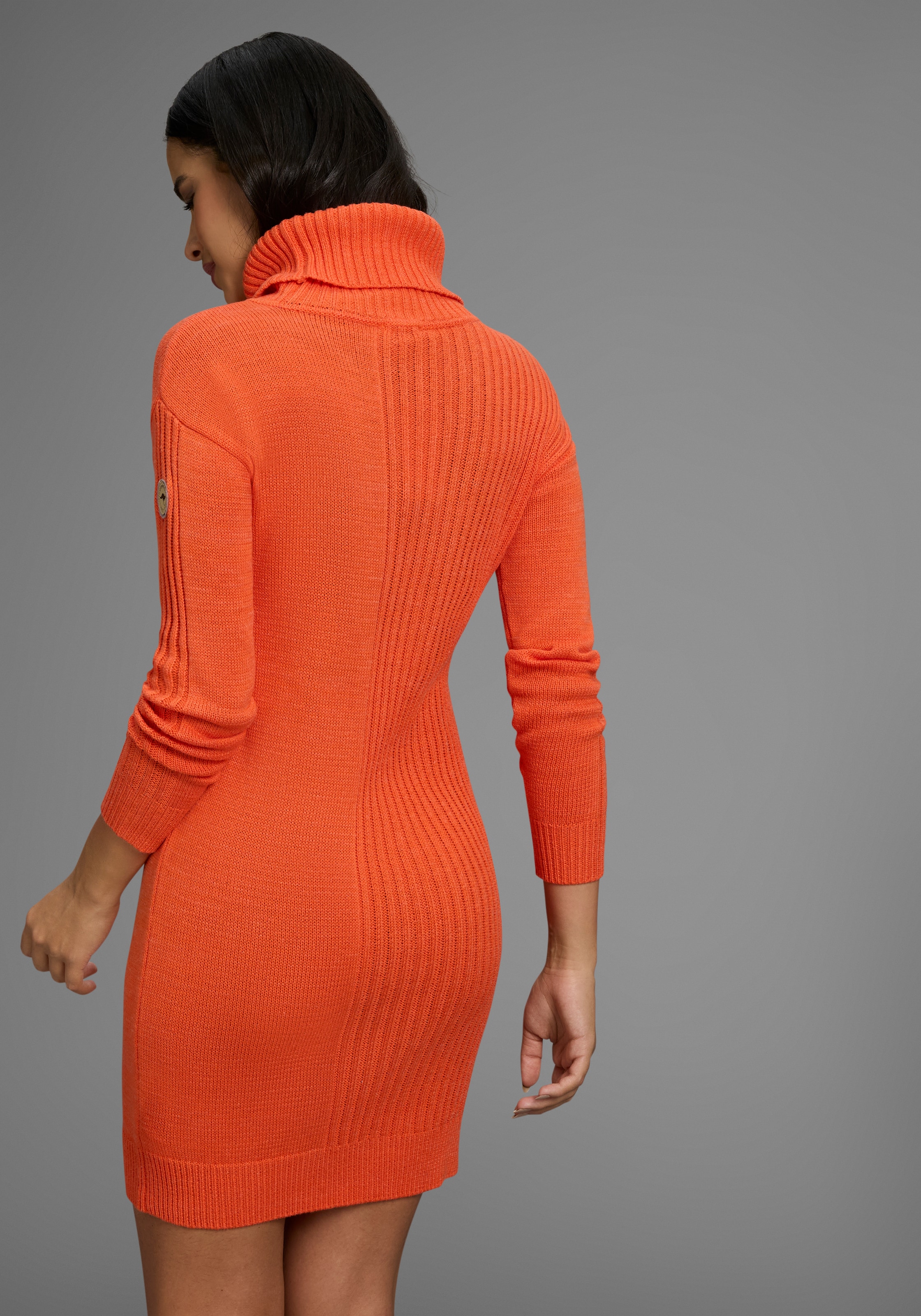 KangaROOS Strickkleid, mit Rollkragen, Glattstrick & Rippstrick