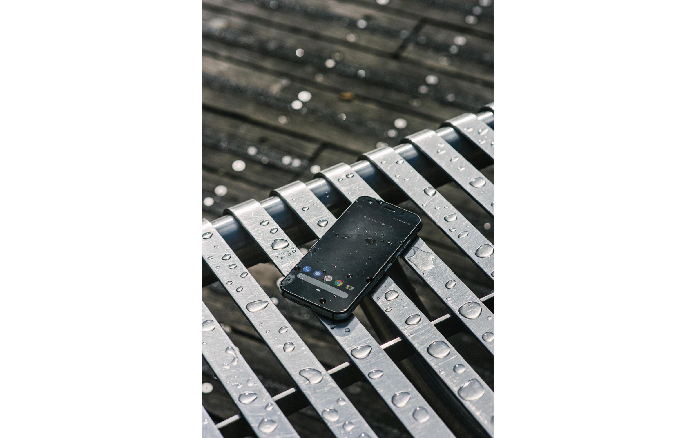 CAT Smartphone »S52«, schwarz