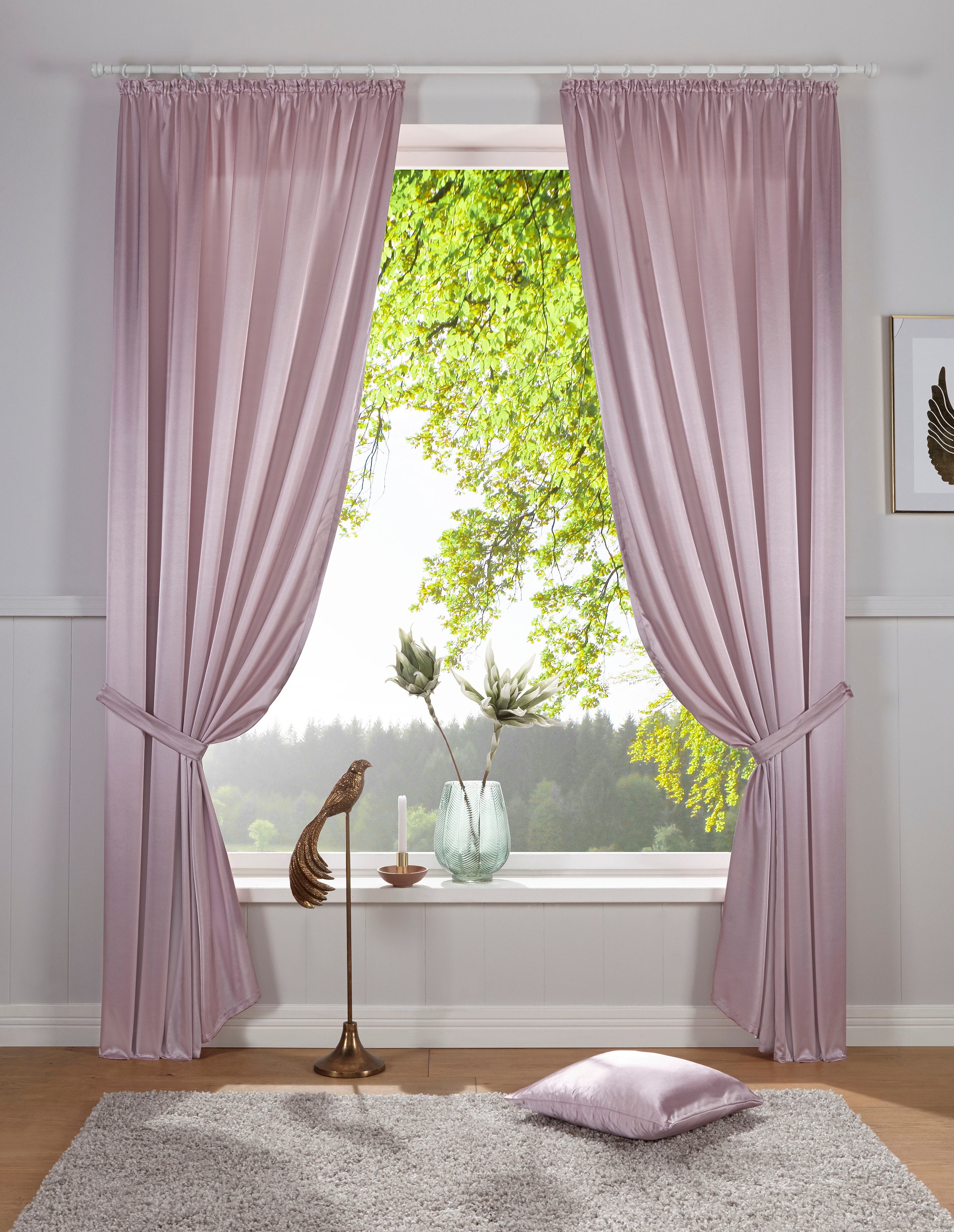 vorhang mit raffhalter