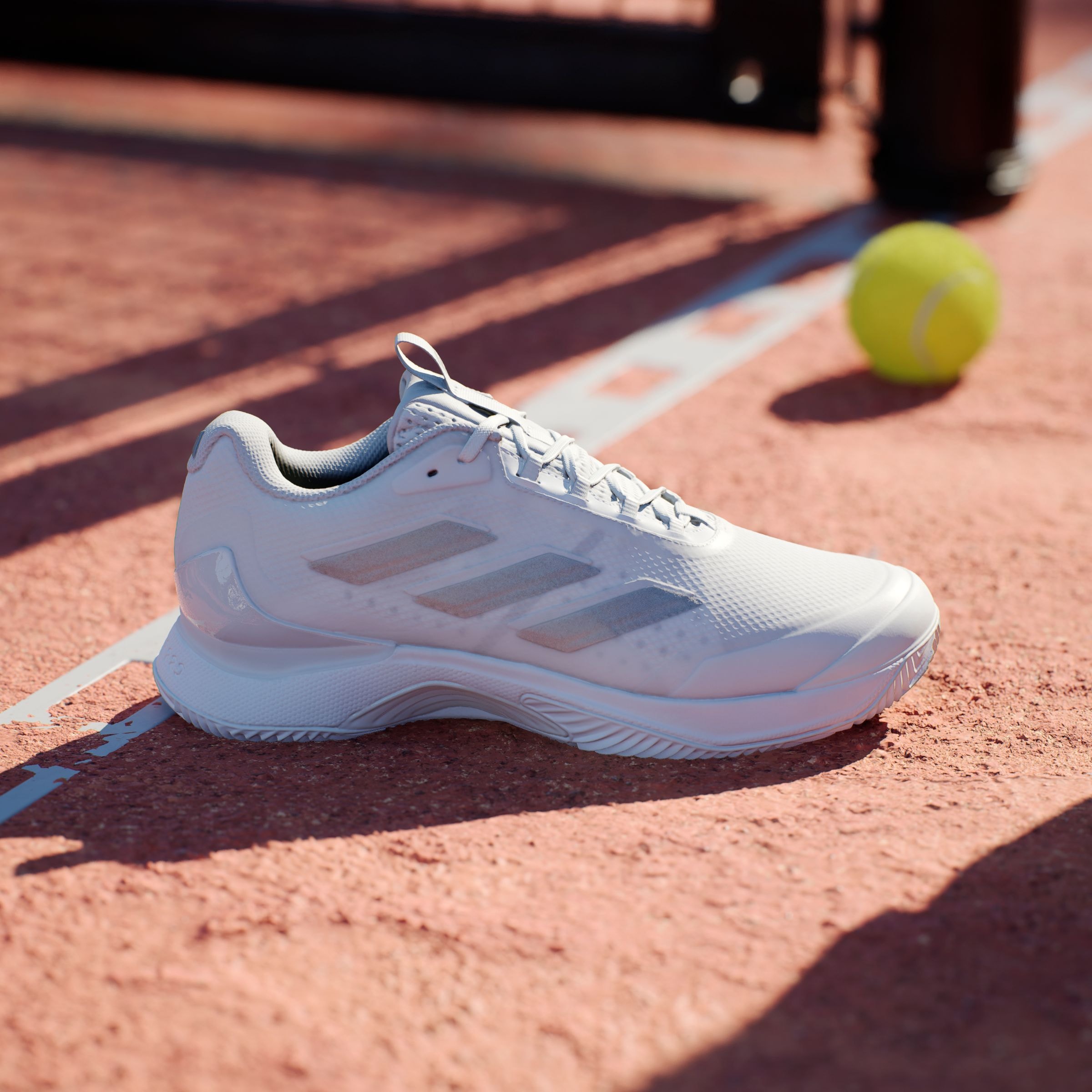 adidas Performance Tennisschuh »AVACOURT 2 CLAY«