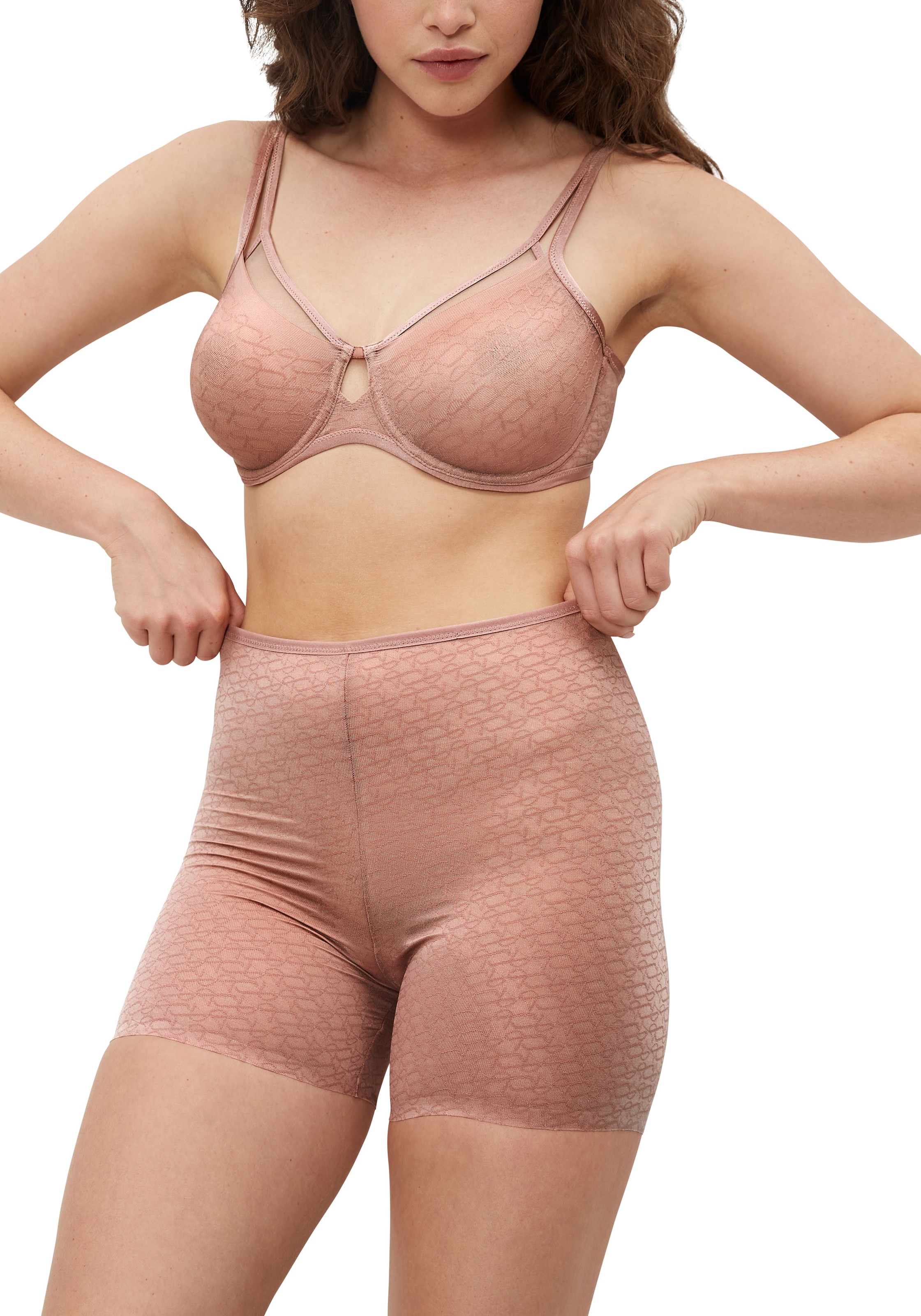 Triumph Minimizer-BH »Signature Sheer W01 EX«, verkleinert die Brust optisch um eine Cup-Grösse, Spitze