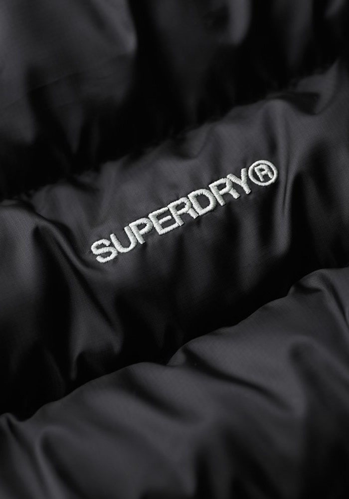 Superdry Steppjacke »HOODED FUJI QUILT PADDED JKT«, mit Kapuze