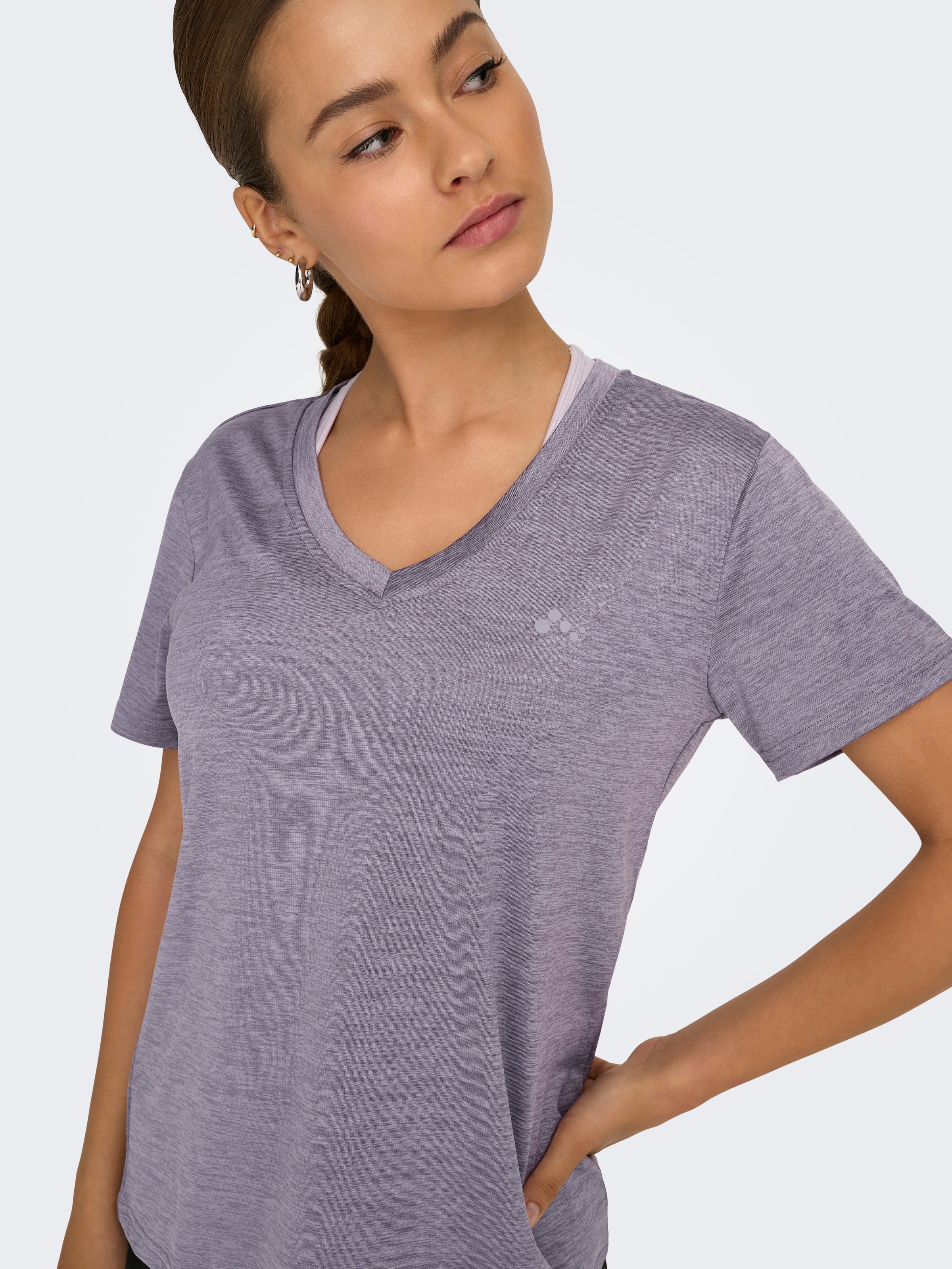 ONLY Play Trainingsshirt »ONPCORE LIFE VN SS REG TEE NOOS«, mit reflektierenden Details