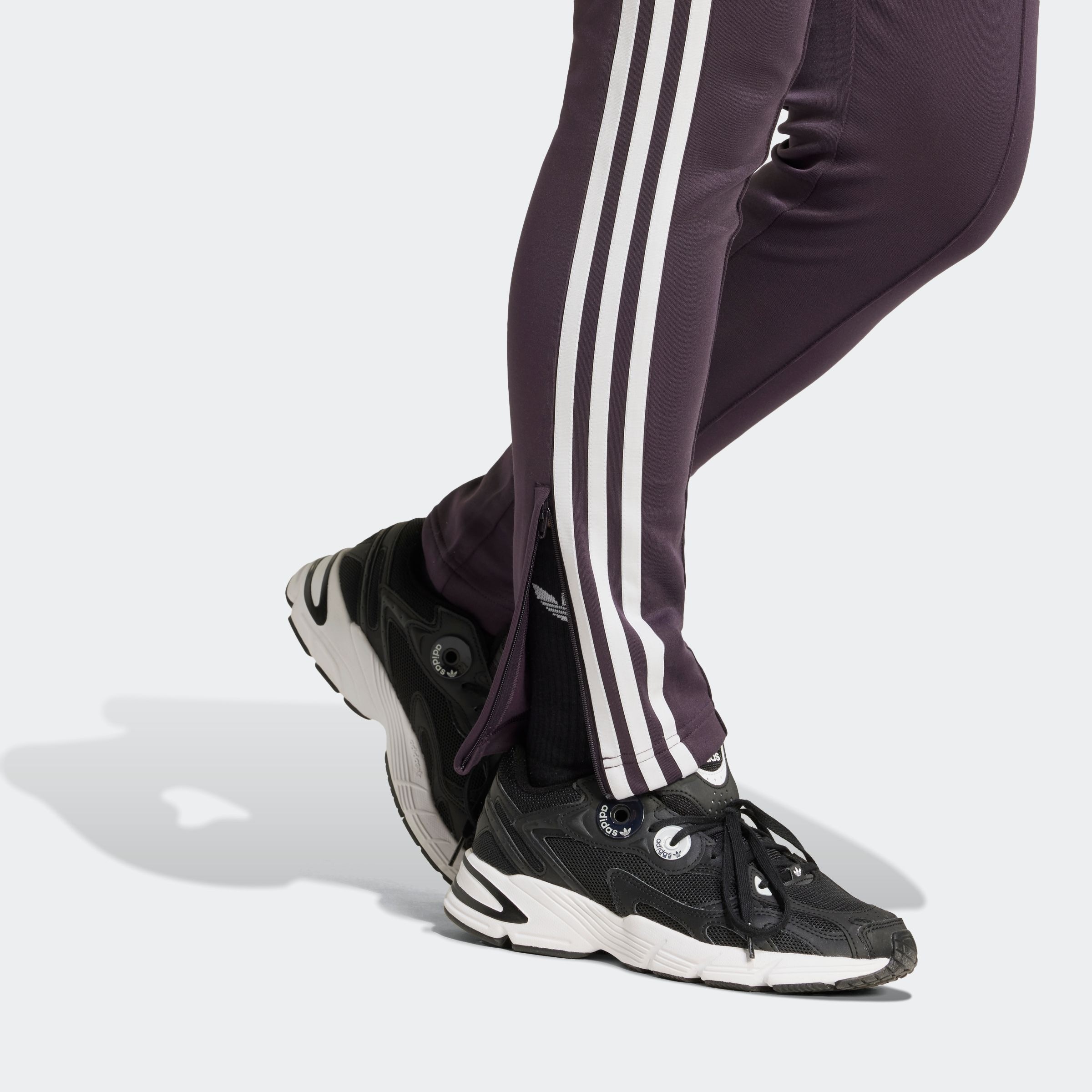adidas Originals Sporthose »SST CLASSIC TP«, (1 tlg.), Superstar Trackpant, Streetwear