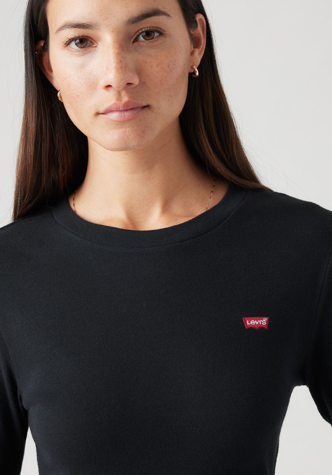 Levi's® Langarmshirt »ESSENTIAL HM LS TEE«, mit Logo Stickerei