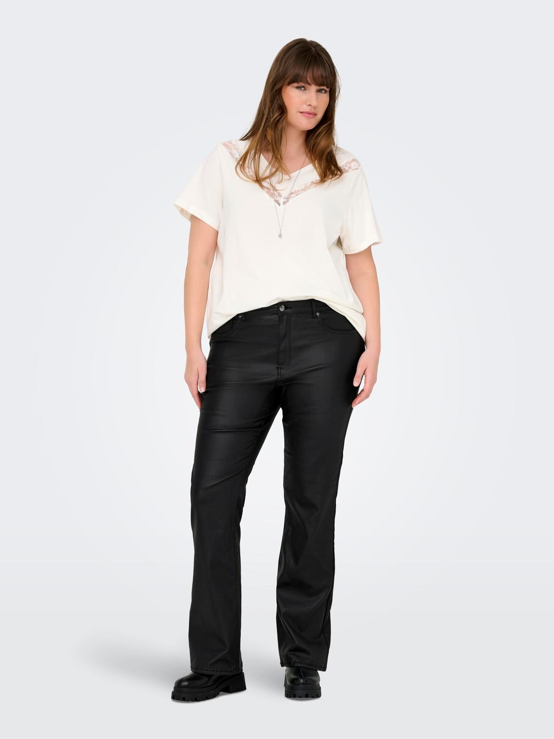 ONLY CARMAKOMA Lederimitathose »CARBLUSH MID FLARED COATED PNT NOOS«