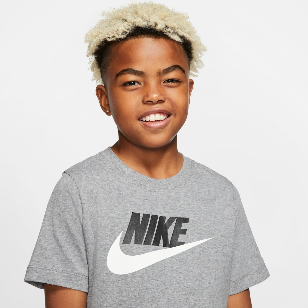 Nike Sportswear T-Shirt »BIG KIDS' COTTON T-SHIRT«