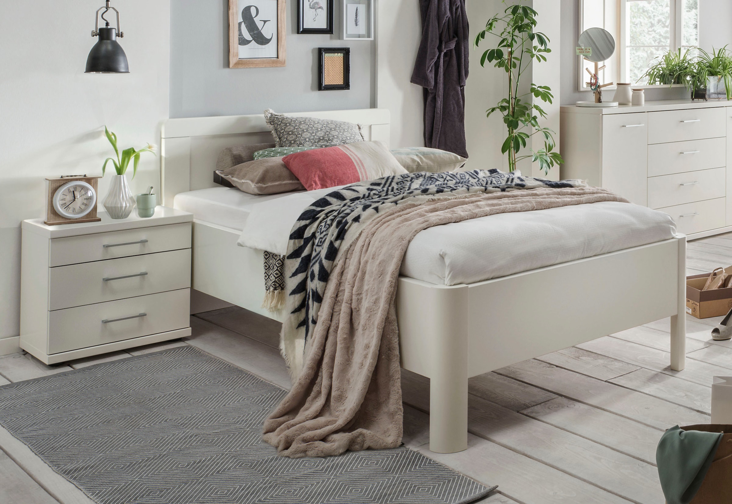 WIEMANN Holzbett »Bern, Bettgestell, Bettrahmen, für Schlafzimmer«, (4-fache Liegehöhenverstellung, MADE IN GERMANY), verschiedene Grössen und Farben, in Komforthöhe