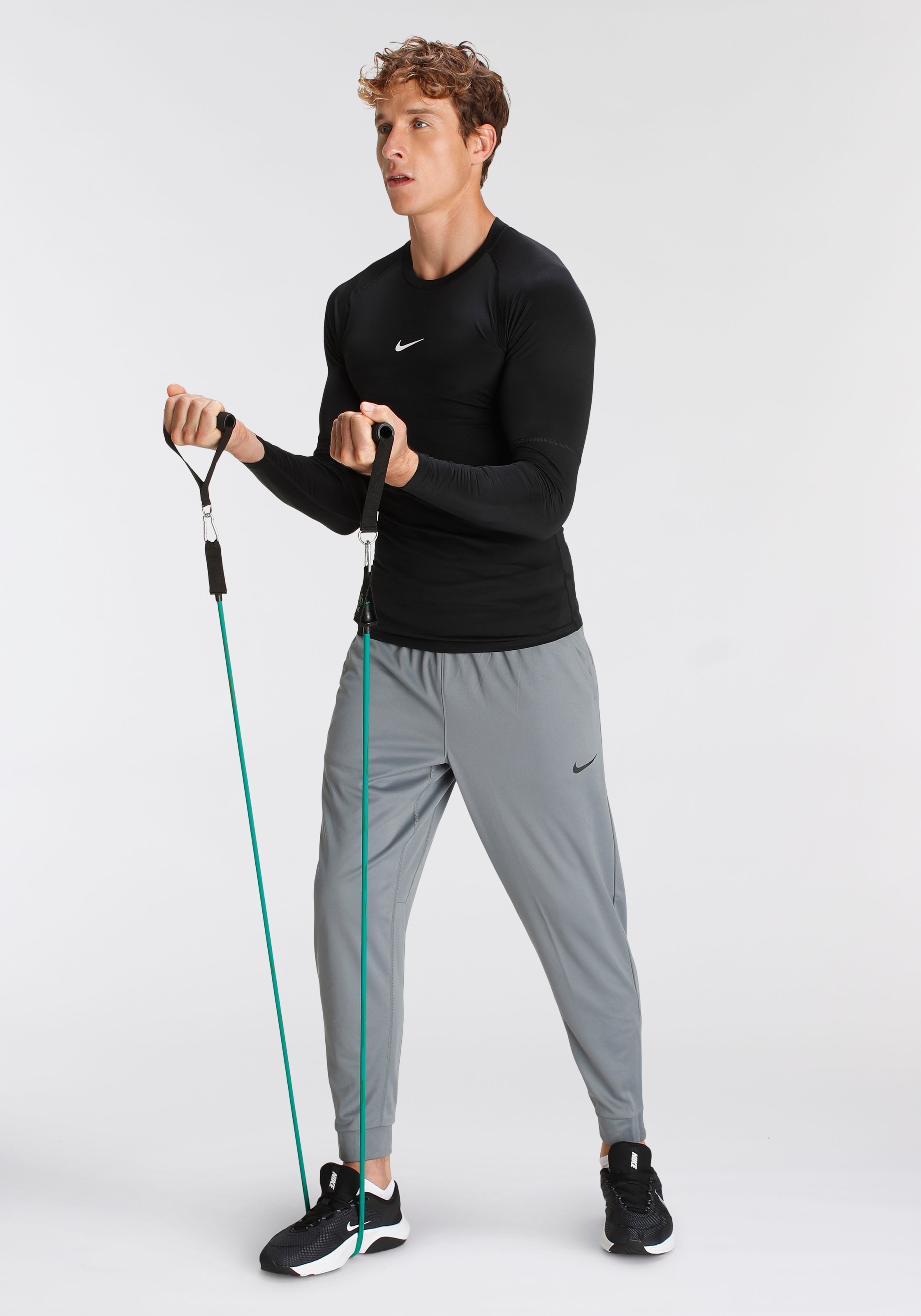 Nike Trainingshose »DRI-FIT TOTALITY MENS TAPERED FITNE«