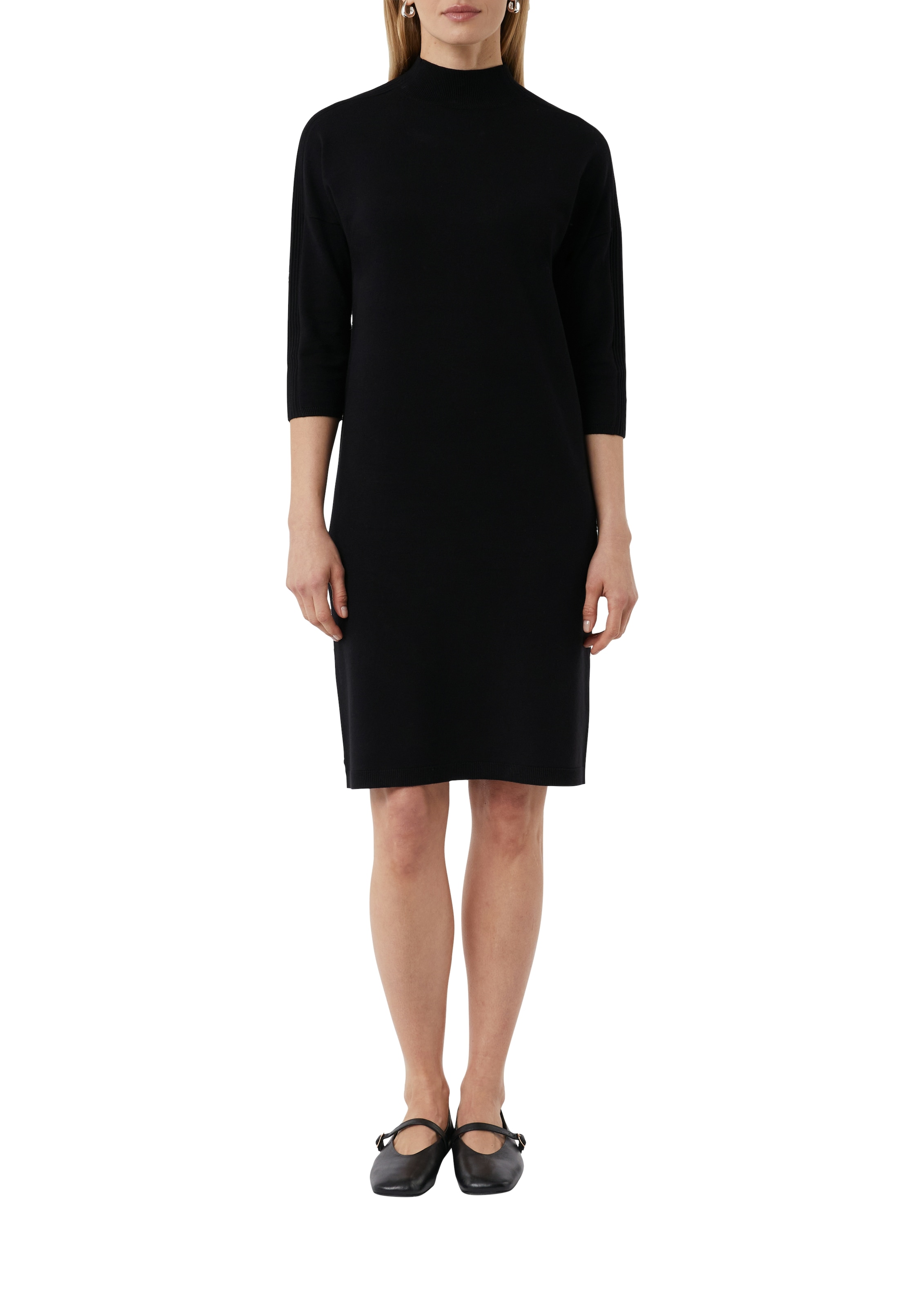 Comma Strickkleid mit überschnittenen Schultern