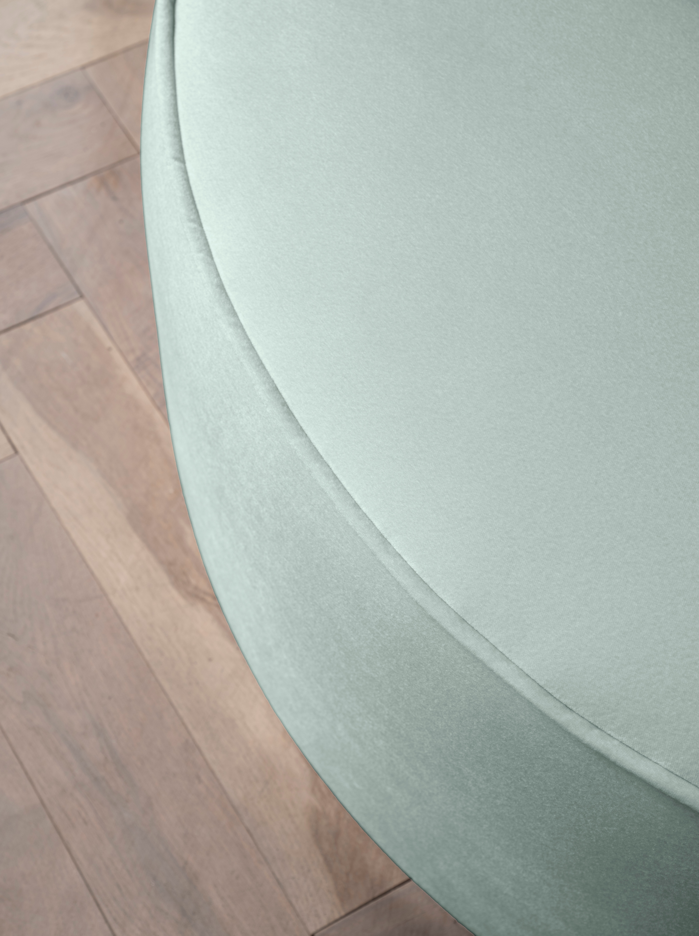 LeGer Home by Lena Gercke XXL-Sessel »ISALIE, Rundsessel mit Hocker, Lesesessel, Loveseat, Big-Sessel«, (Set), trendige Stoffe, 3 Zierkissen, grosse Sitzfläche, Cord, Samt, Bouclé