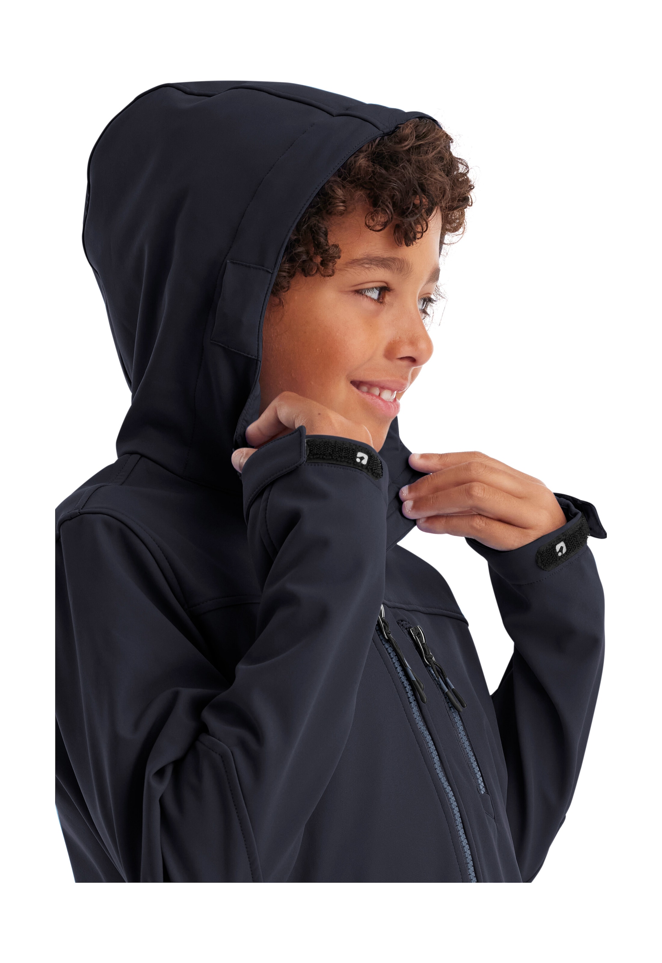 Killtec Softshelljacke »Jungen Softshelljacke«, Wasserabweisende Softshelljacke mit Fleece und verstellbaren Details
