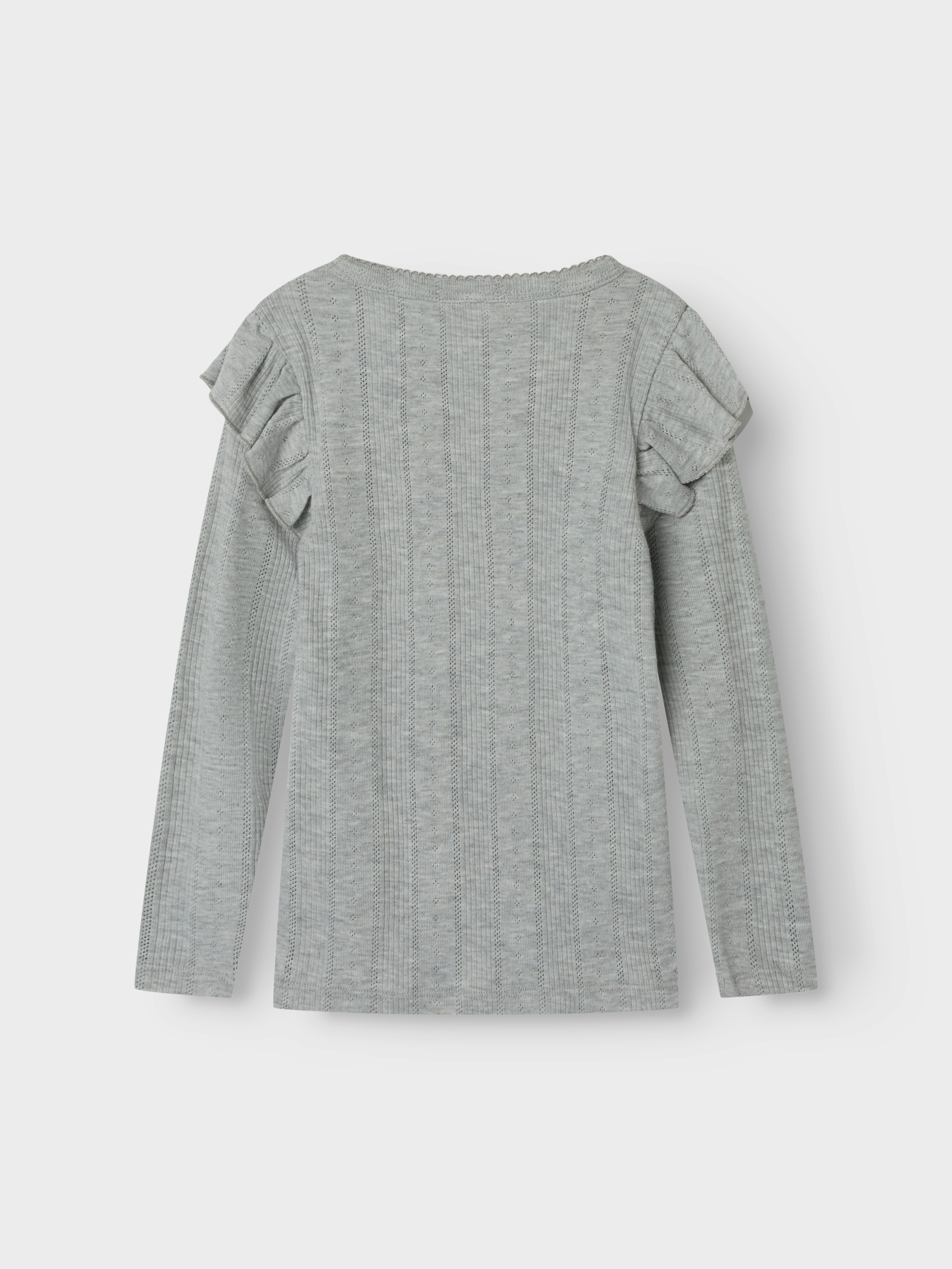 Name It Longtop »NMFJULIA LS SLIM TOP NOOS«, mit tollem Volant an der Schulter und im süssen Ajourstrick-Design