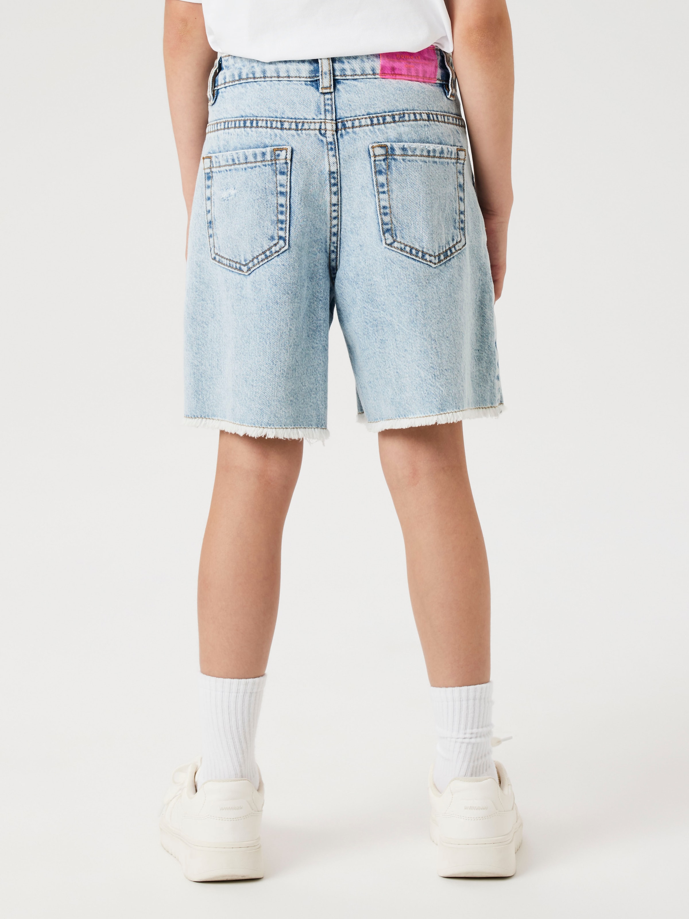Name It Jeansbermudas »NKFBELLA HW WIDE DNM SHORTS 1488-BE NOOS« Baumwolle, ausgefranster Saum