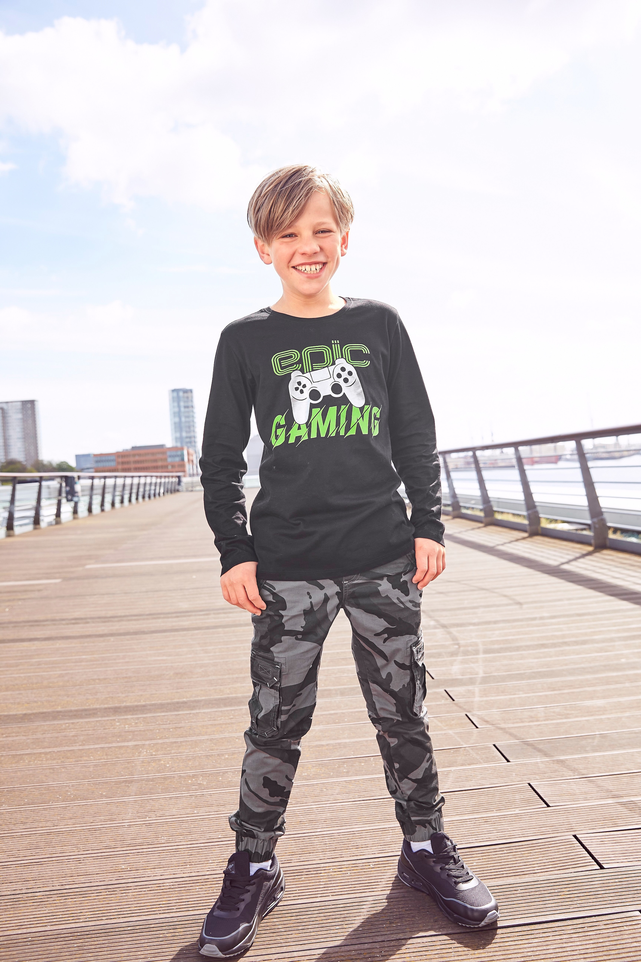 ✵ KIDSWORLD Langarmshirt »EPIC GAMING« günstig bestellen | Jelmoli-Versand