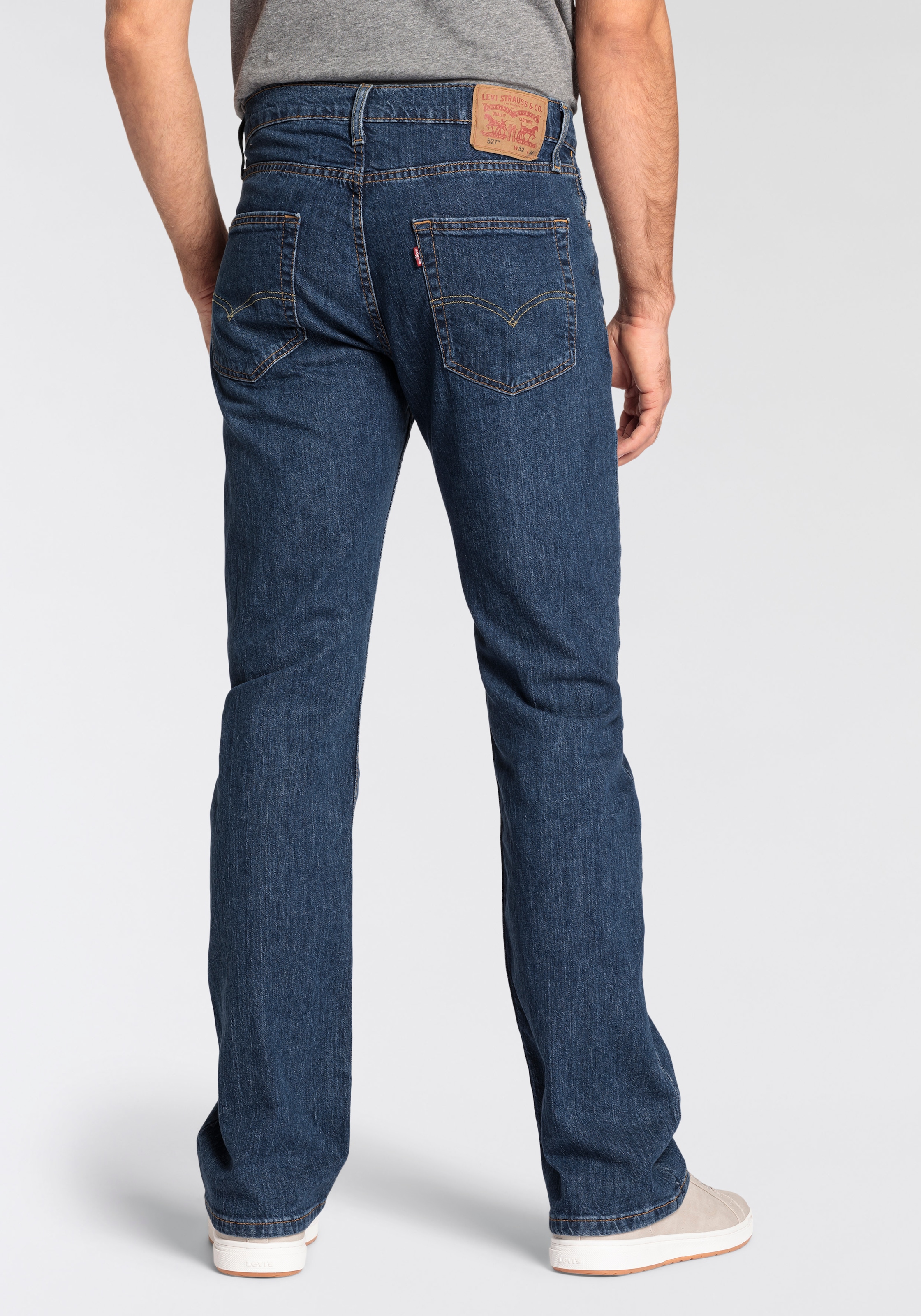 Levi's® Bootcut-Jeans »527 SLIM BOOT CUT«, in cleaner Waschung