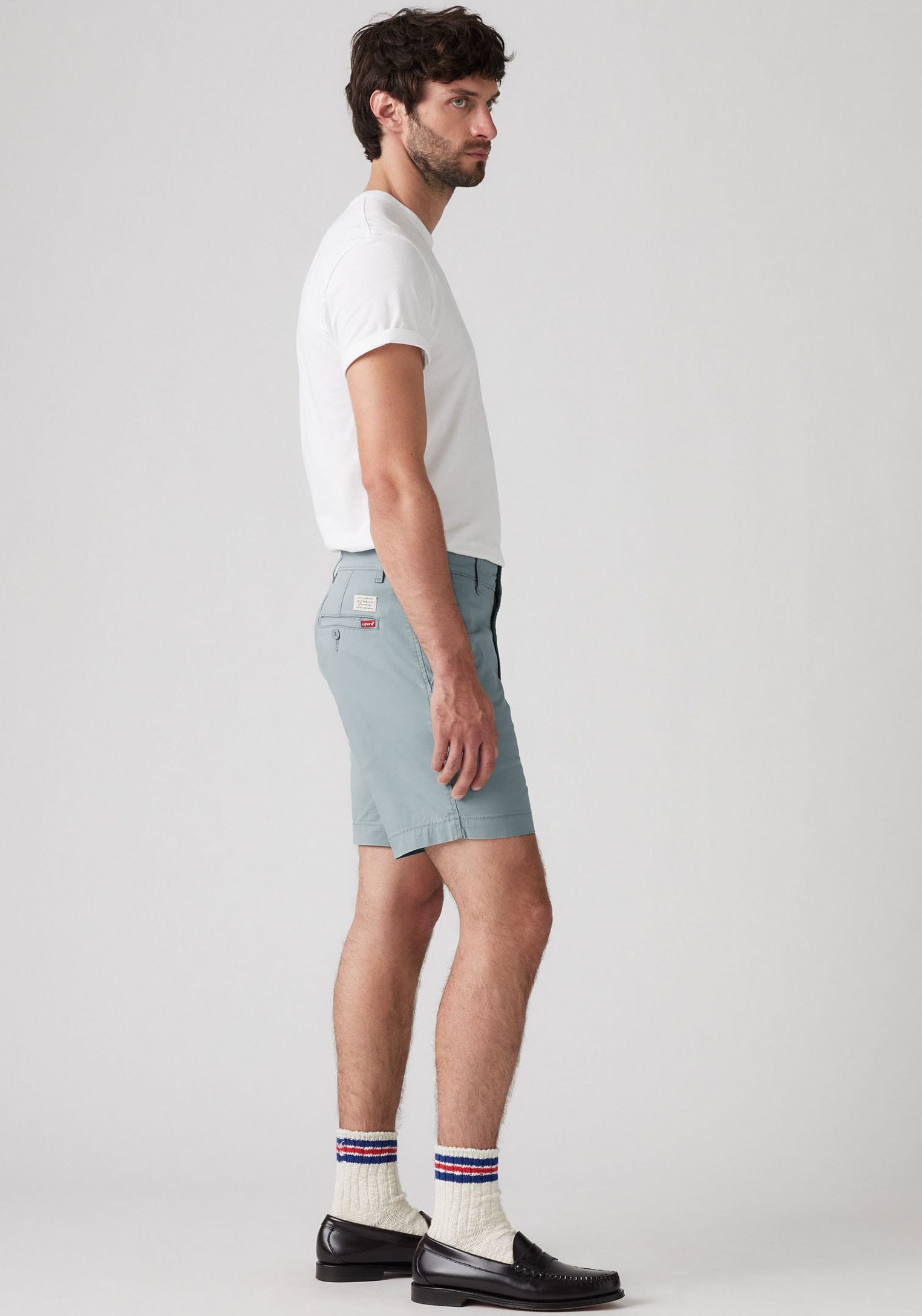 Levi's® Chinoshorts »XX CHINO SHORT II«, mit Logobadge