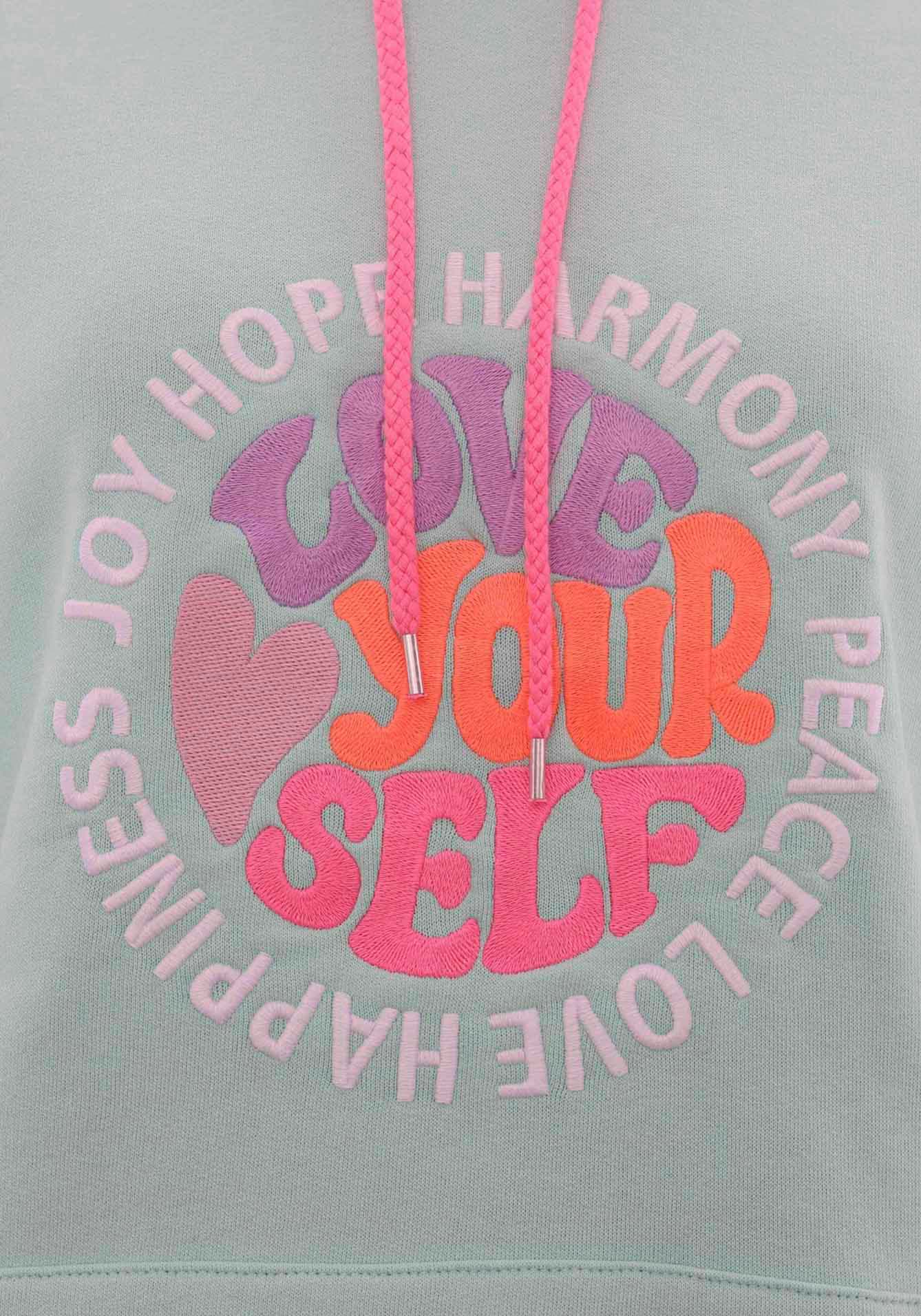 Zwillingsherz Sweatshirt, in Pastell mit neonfarbener "Love Yourself" Stickerei & pinker Kordel