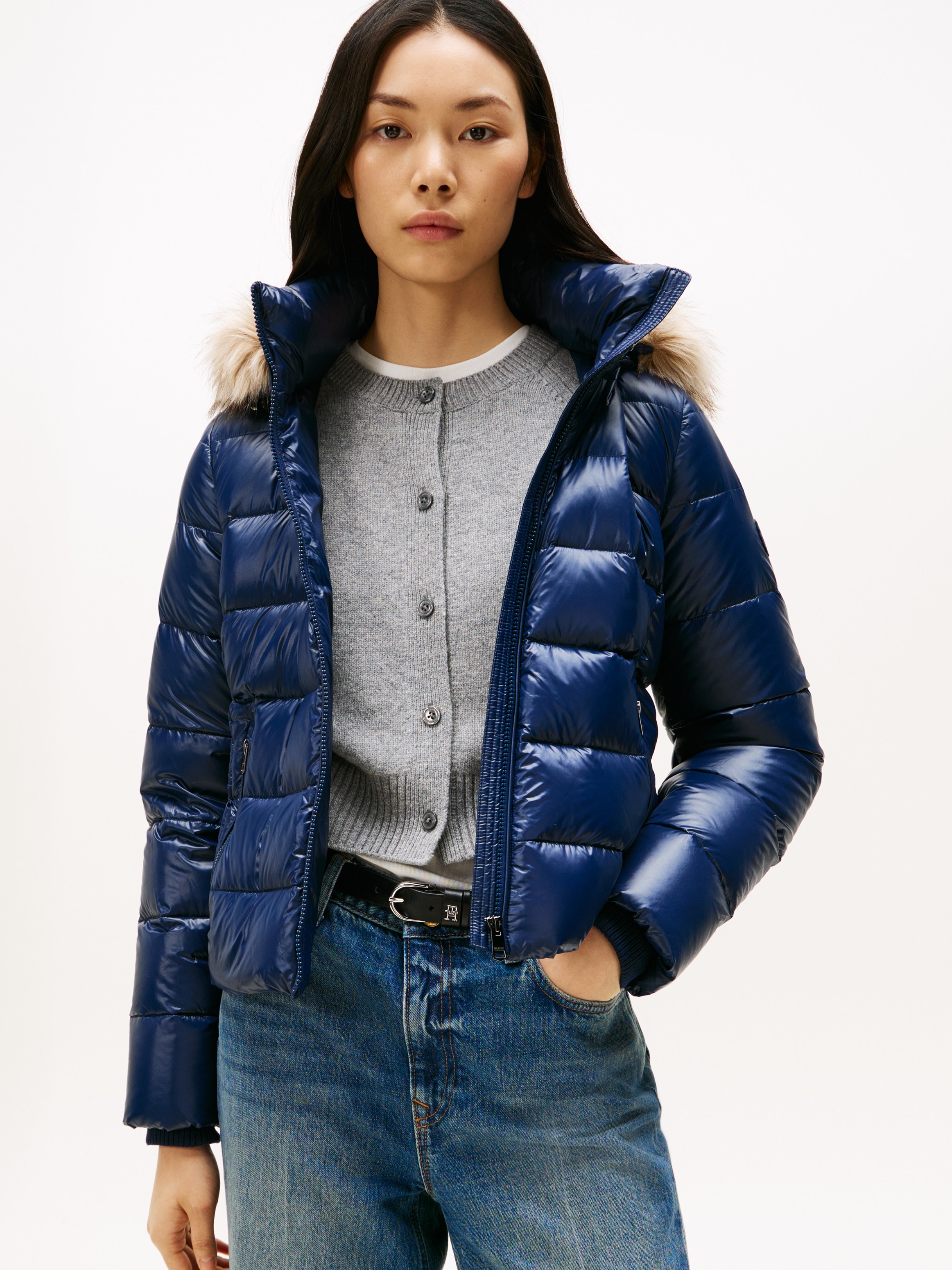 Tommy Hilfiger Steppjacke "GLOSS HW DOWN SLIM JACKET W FUR" in leicht glänzender Optik, mit Fellimitat