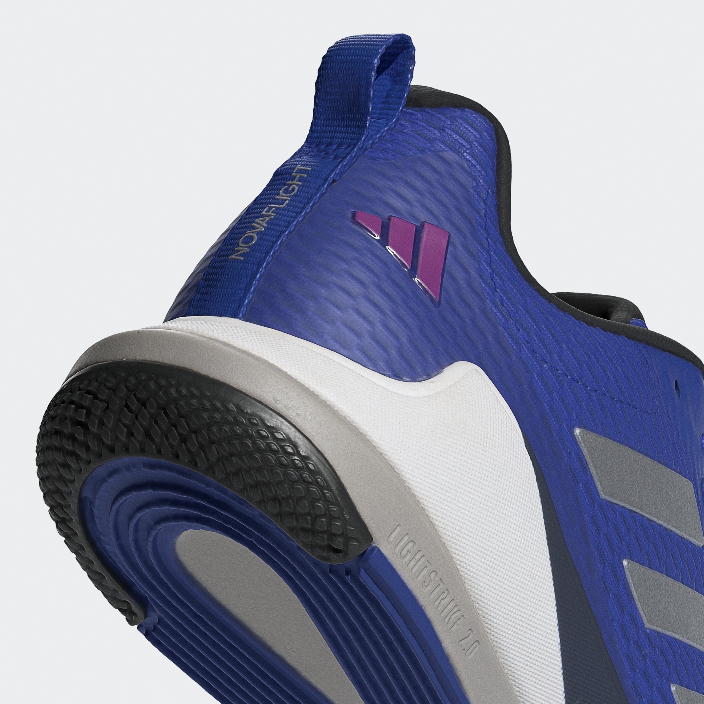 adidas Performance Indoorschuh »NOVAFLIGHT 2 INDOOR«, besonders geeignet für Volleyball