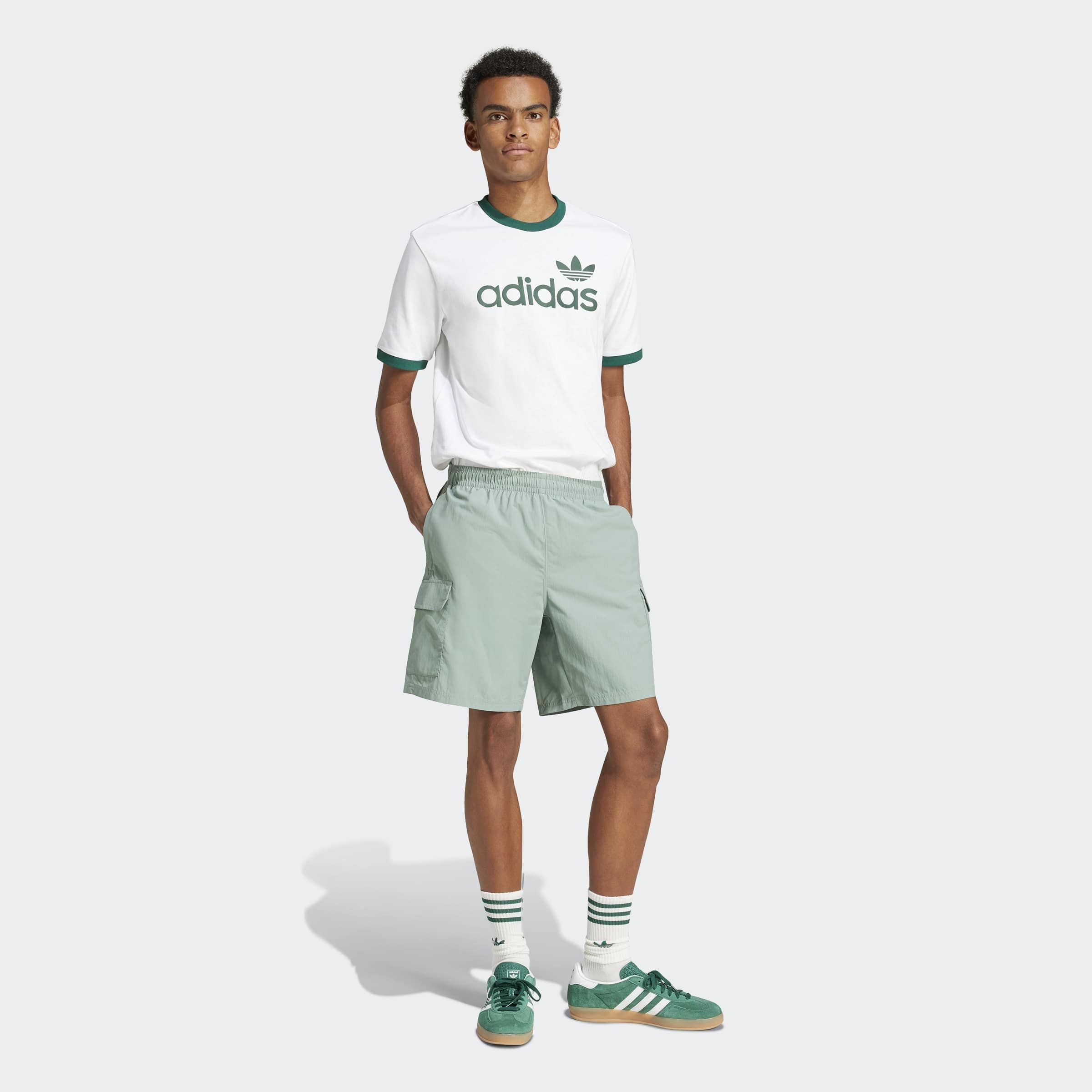 adidas Originals Shorts »ESS WVN SHORTS«, (1 tlg.)