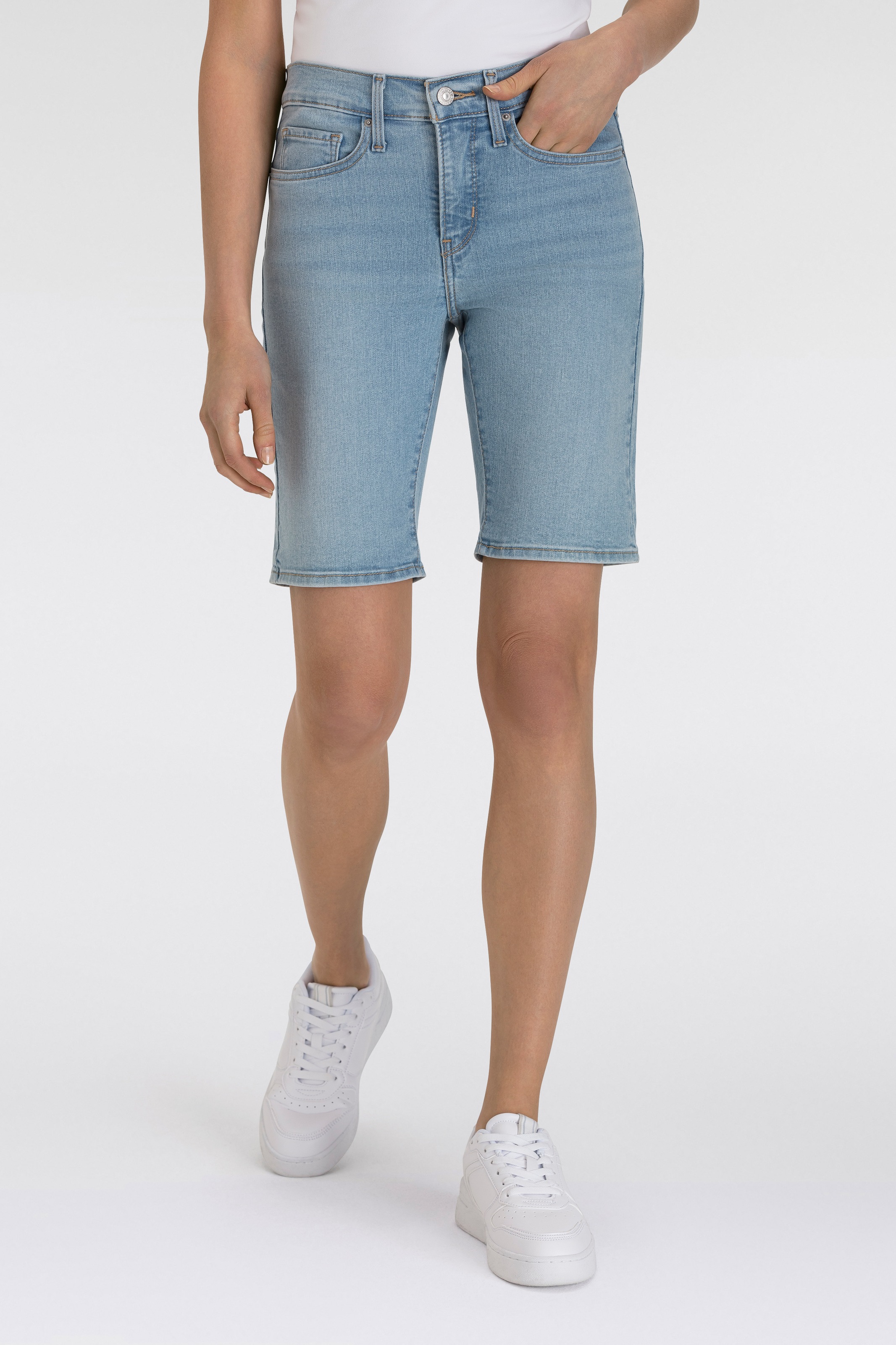 Levi's® Shorts »SHAPING BERMUDA« Sommerhose im Five-Pocket Style