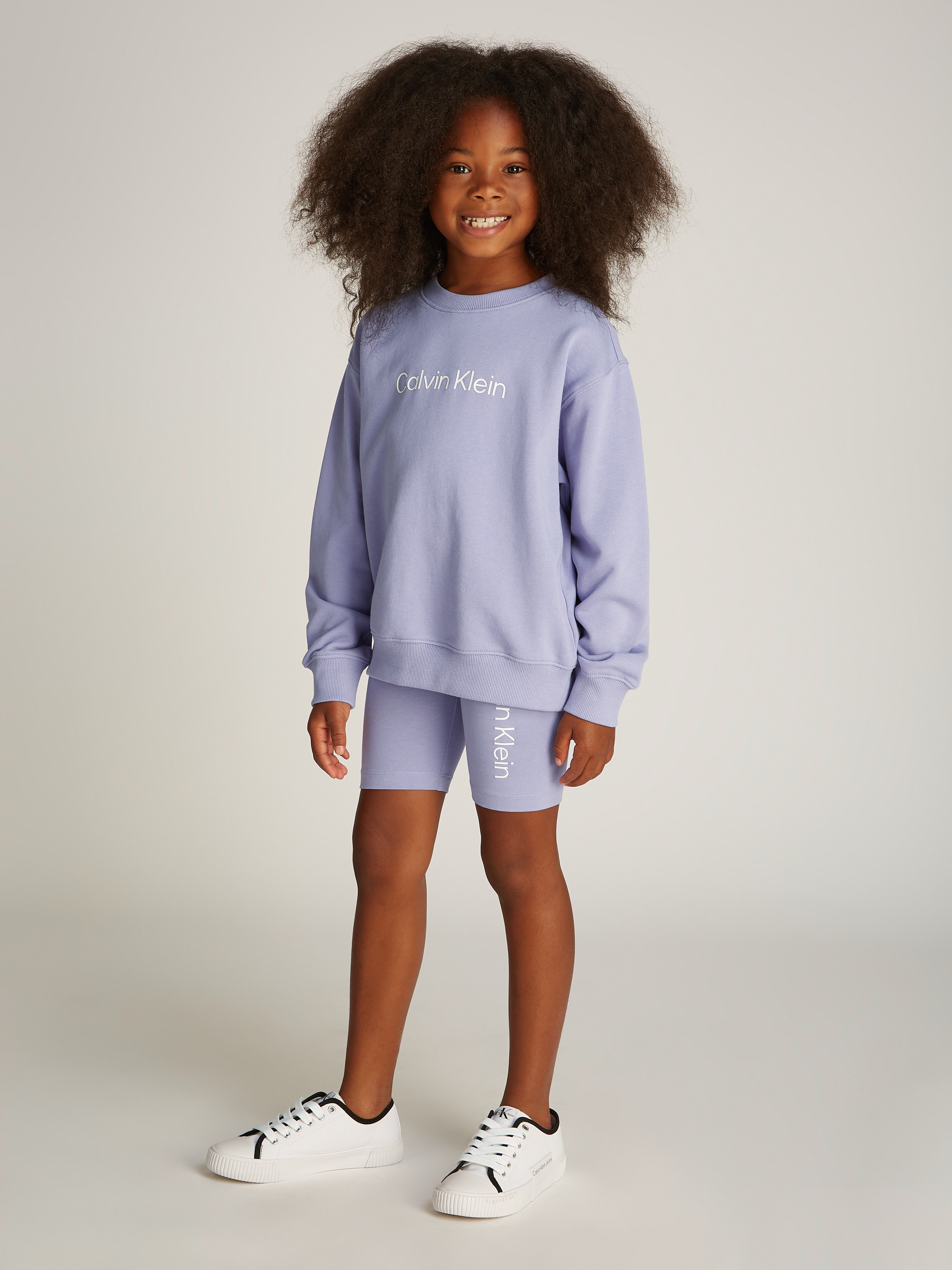 Calvin Klein Jeans Langarmshirt & Leggings »RELAXED CN + CYCLING SHORTS« Set, 2tlg, 2 Stk. mit Logoschriftzügen