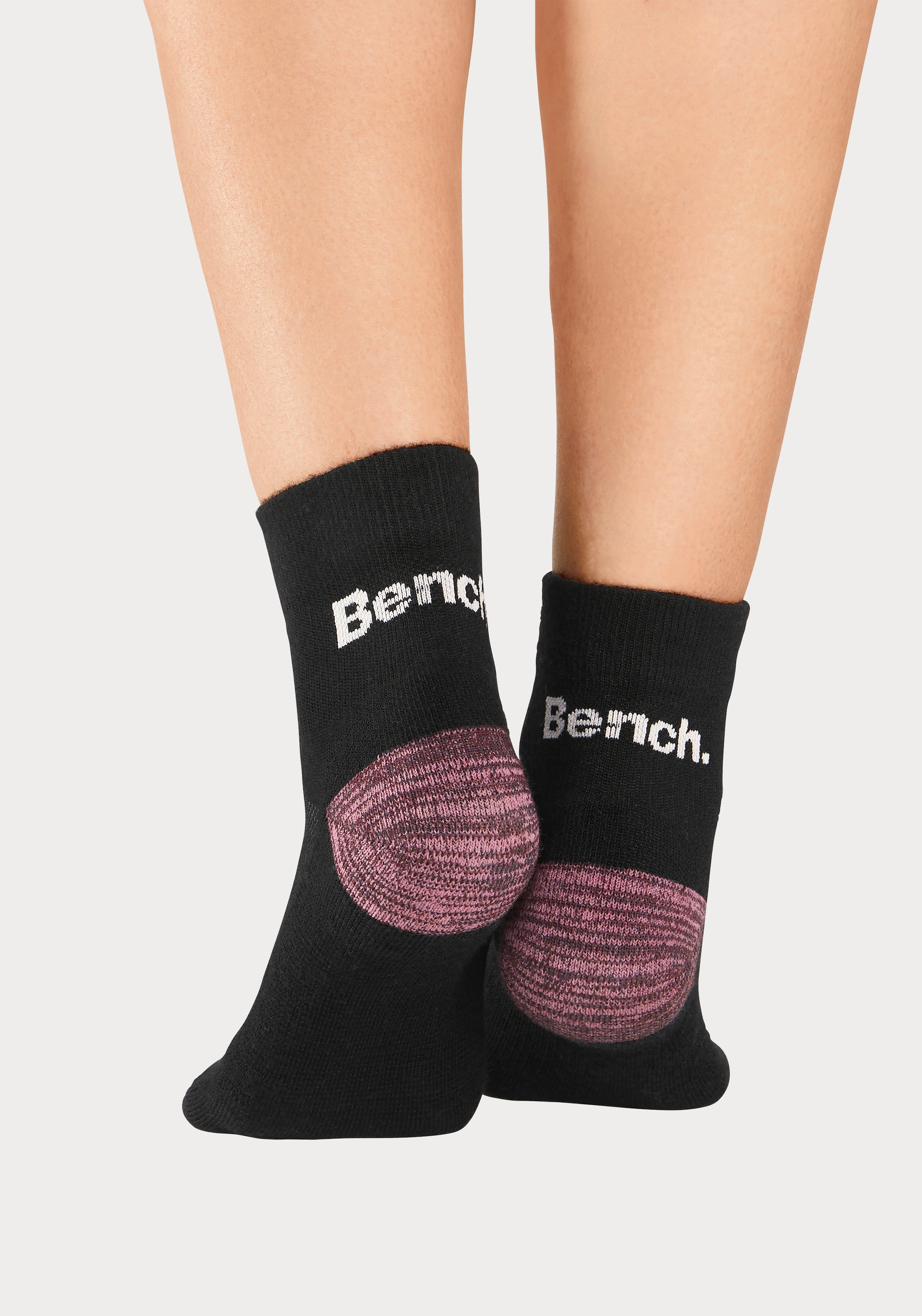 Bench. Wandersocken, (Packung, 2 Paar), Wollsocken aus flauschigem Material mit 51% Wolle