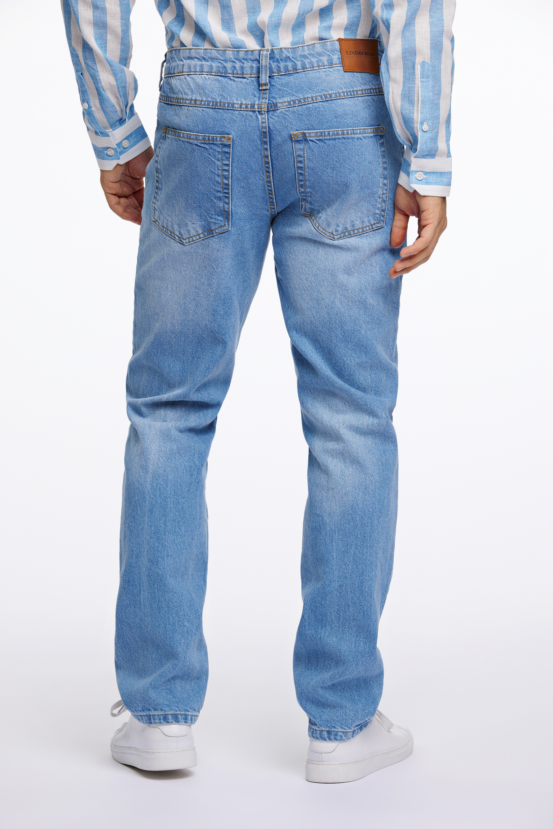 LINDBERGH 5-Pocket-Jeans, mit leichter Waschung