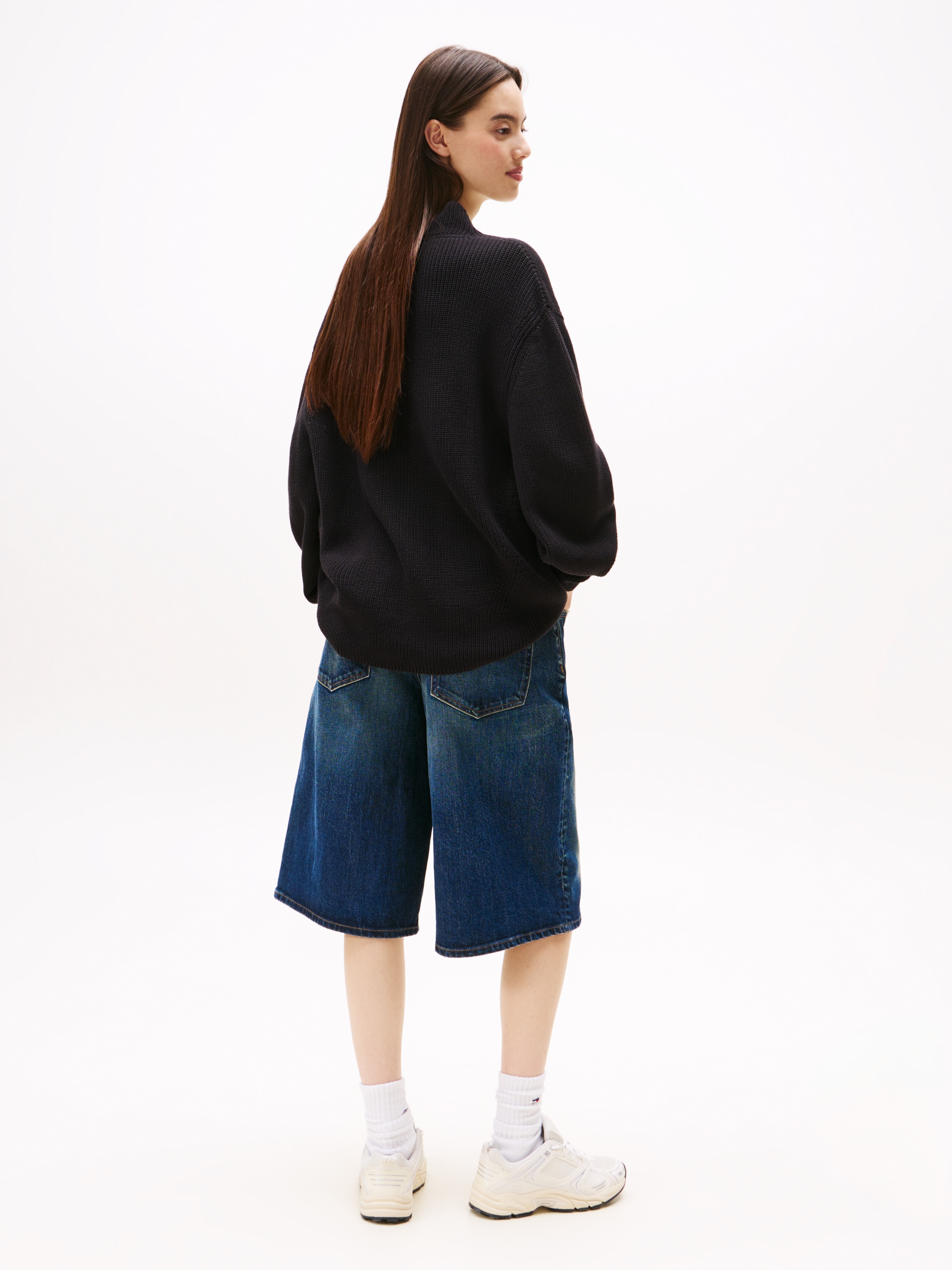Tommy Jeans Stehkragenpullover »TJW MOCKNECK BADGE SWEATER«