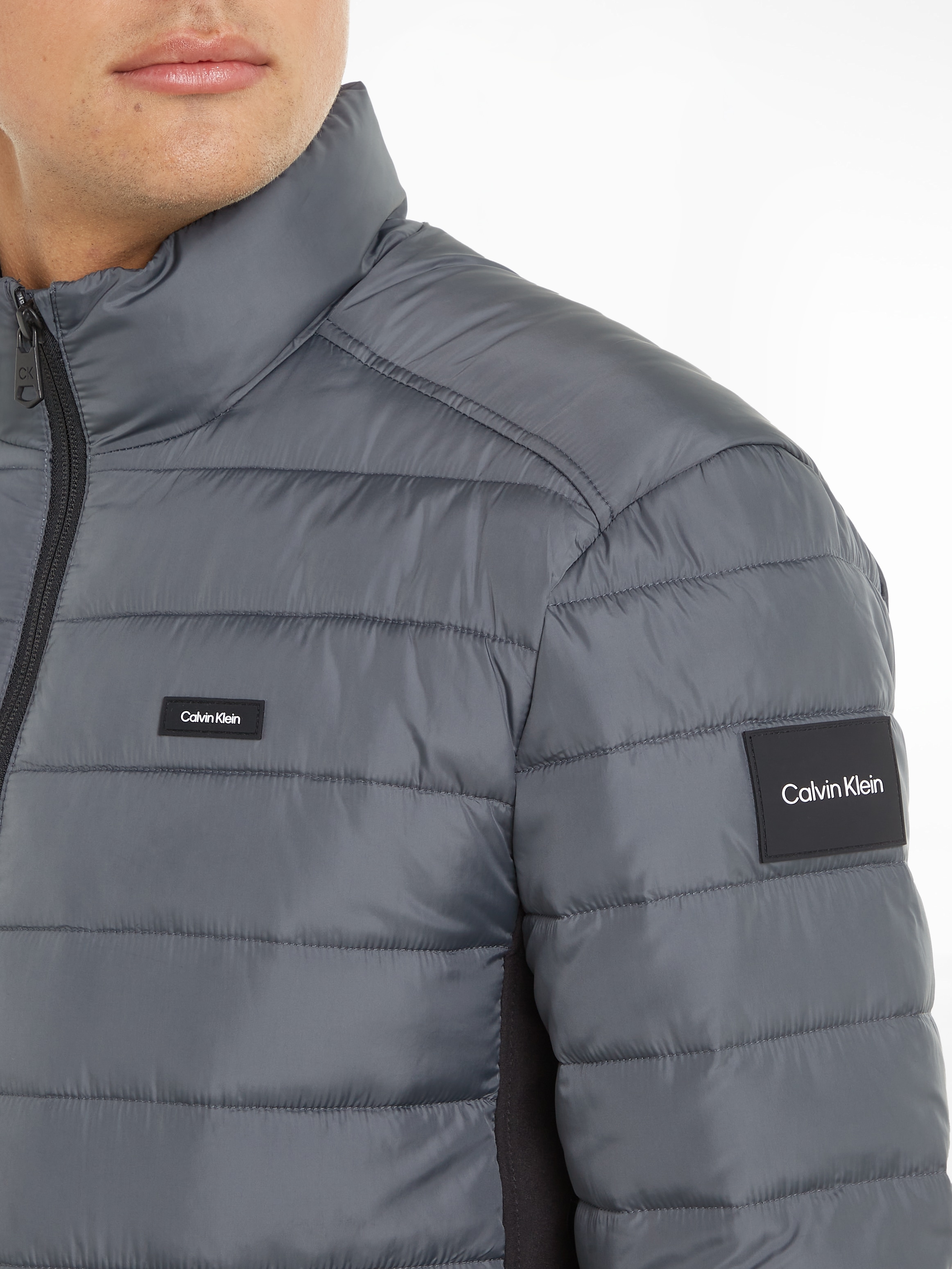 Calvin Klein Steppjacke »RECYCLED SIDE LOGO JACKET«, mit Logoschriftzug