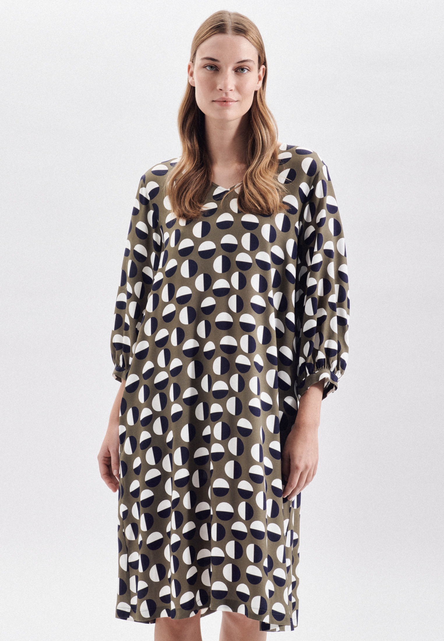 seidensticker Sommerkleid »Schwarze Rose« 3/4-Arm V-Neck Punkte