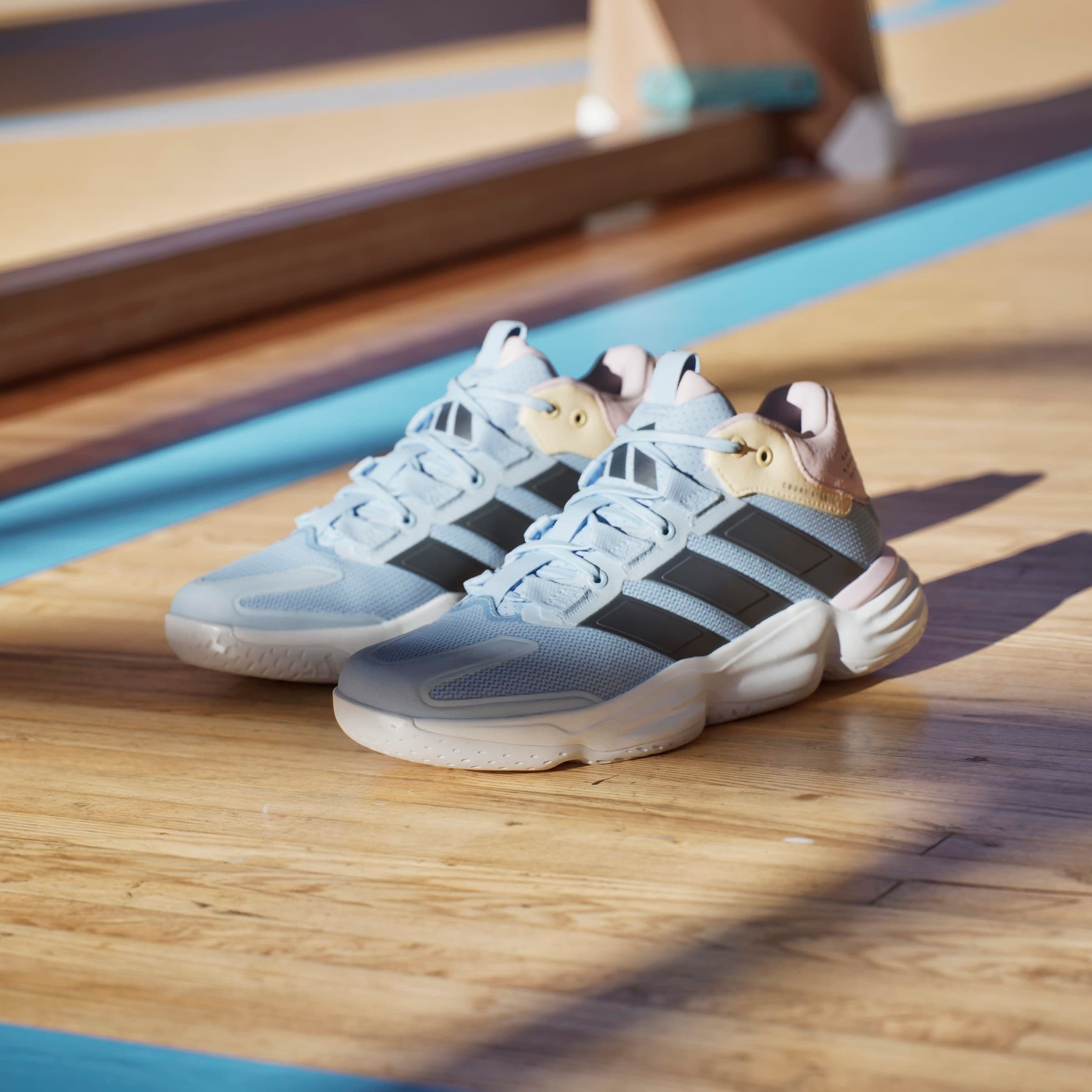 adidas Performance Handballschuh »COURT STABIL HALLENSCHUH«, besonders geeignet für Handball und Volleyball