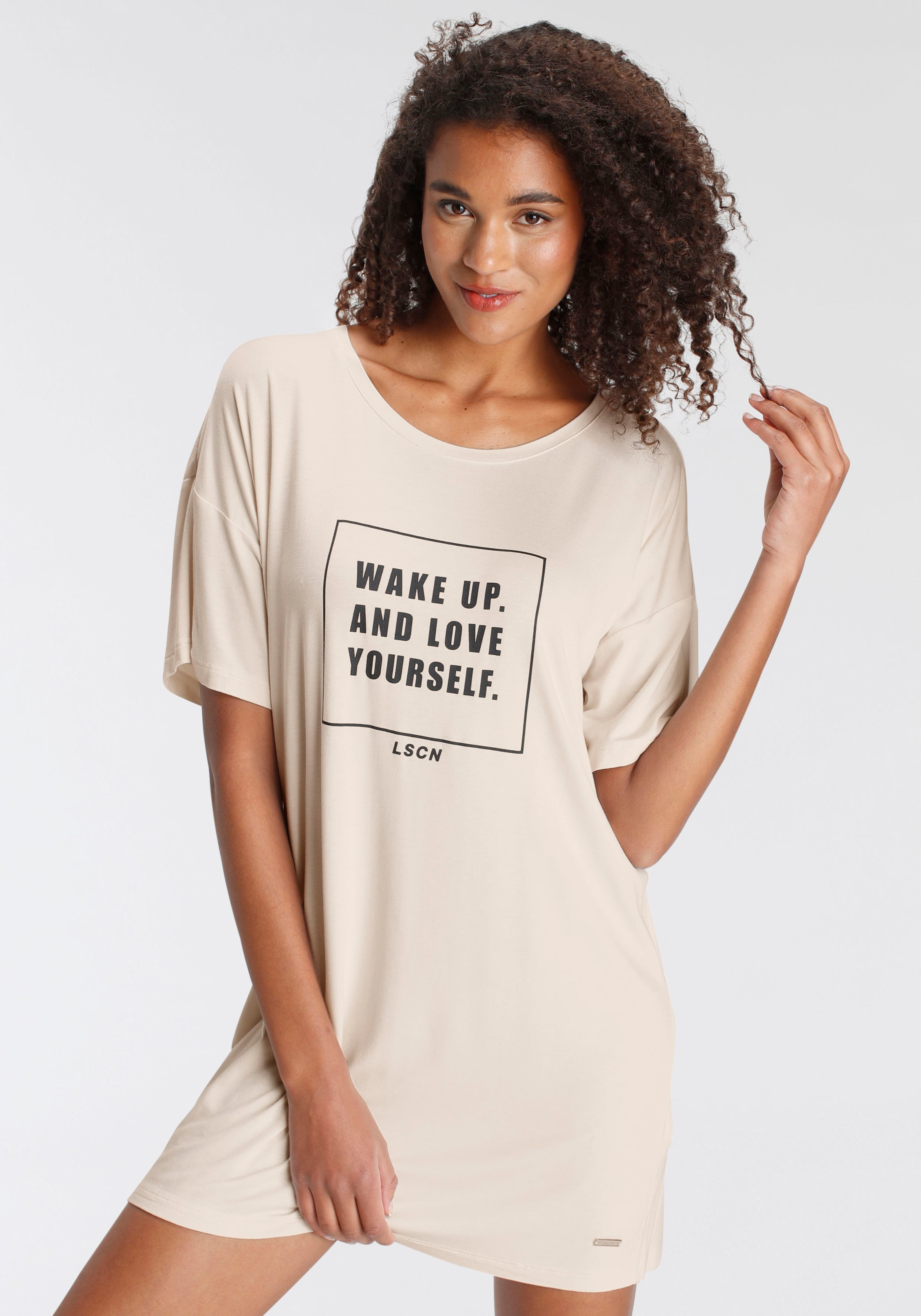 LASCANA Sleepshirt, in locker sitzendem Schnitt