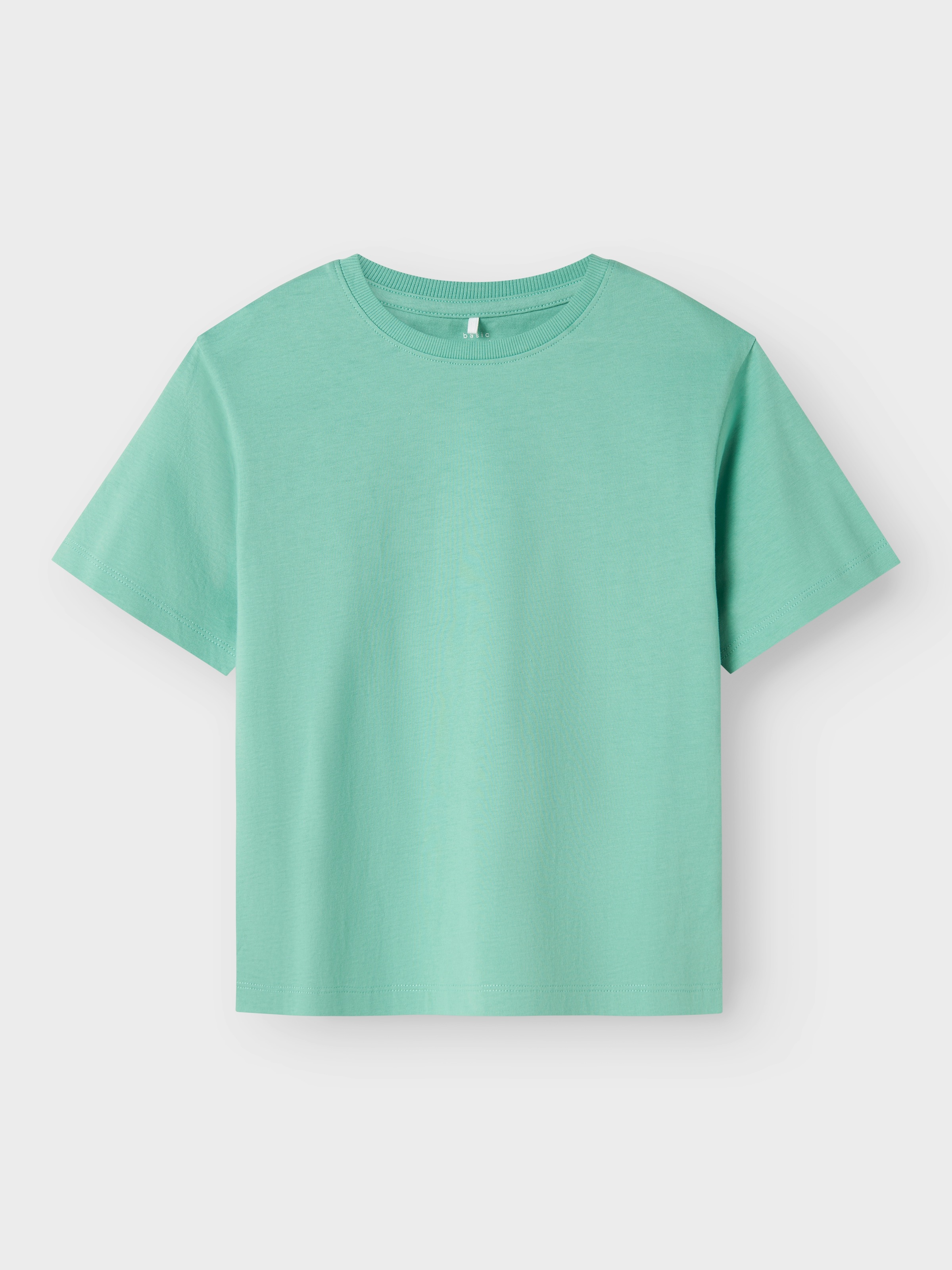 Name It T-Shirt »NKMVOBBO SS NREG TOP NOOS« loose fit mit leicht überschnittenen Schultern