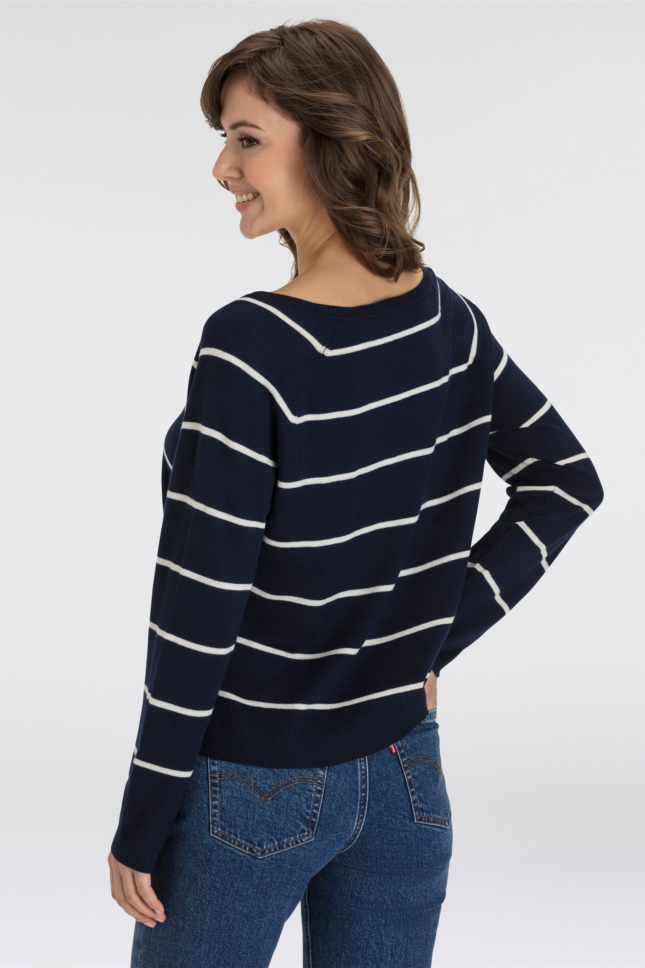 Levi's® Longpullover »PETAL VNECK SWEATER«, mit Rippbündchen