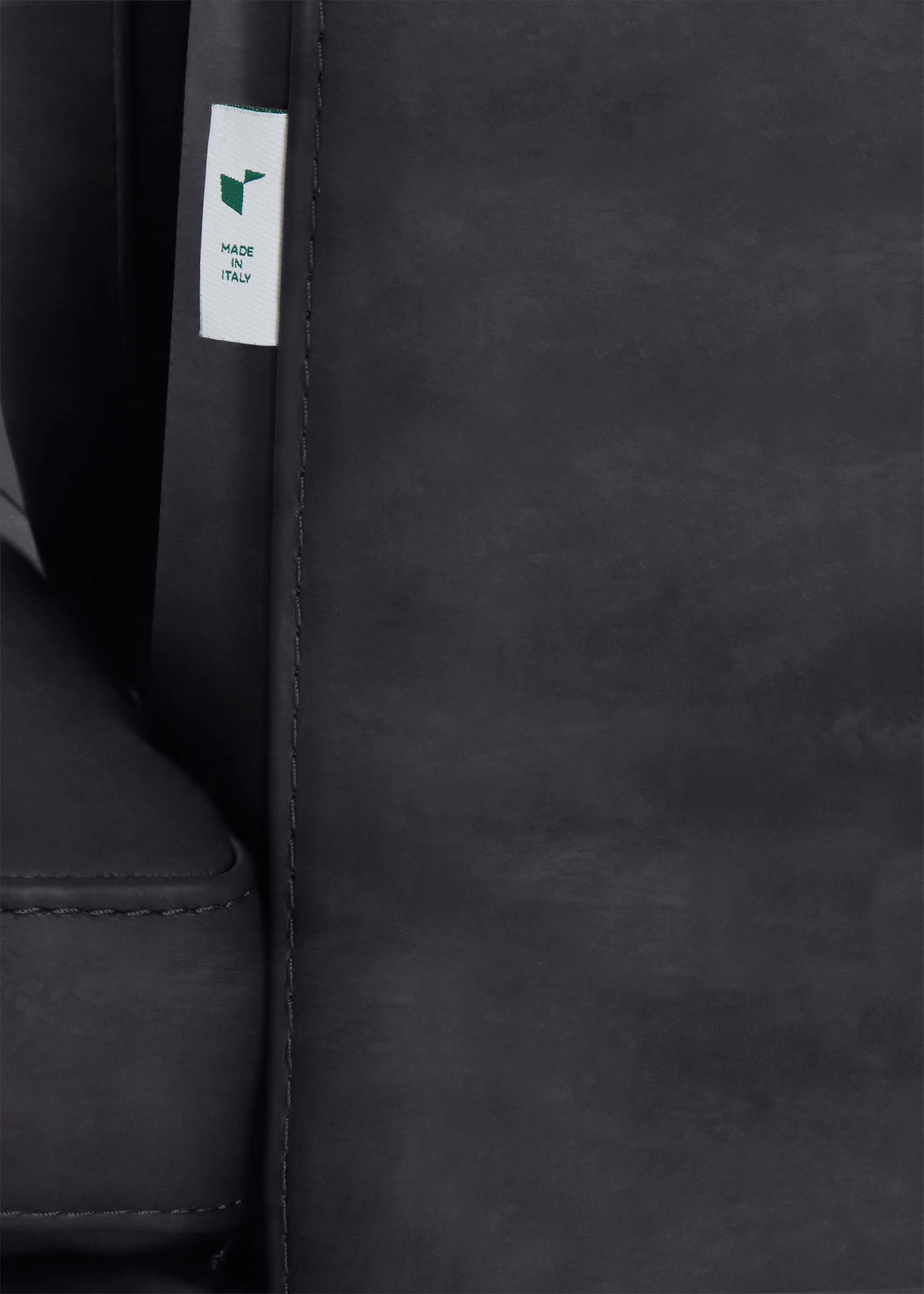 CALIA ITALIA Polstergarnitur »Gaia, hochwertige Garnitur aus 2-Sitzer & 3-Sitzer im edlen Design«, (Set, 2 tlg.), aus pflegeleichtem Luxus-Microfaser Ginevra Hydro Care