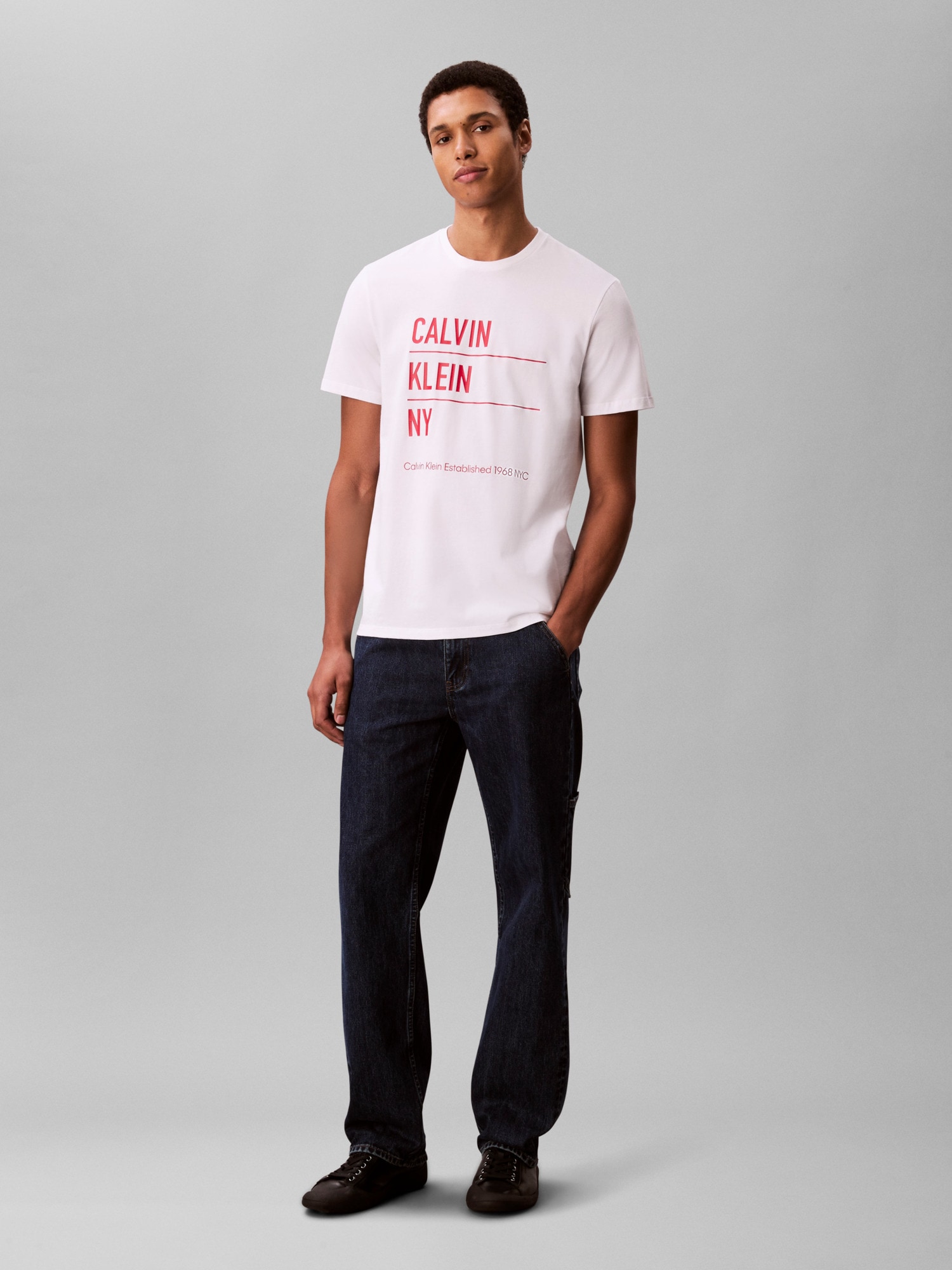 Calvin Klein Jeans T-Shirt »SS 30S EU CALVIN KLEIN NY GRAPHI«, Mit Rundhalsausschnitt, regular fit