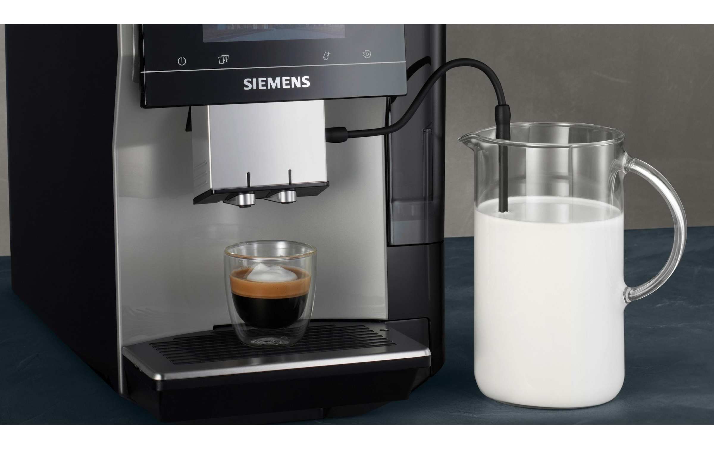 SIEMENS Kaffeevollautomat »EQ700 Classic Inox«