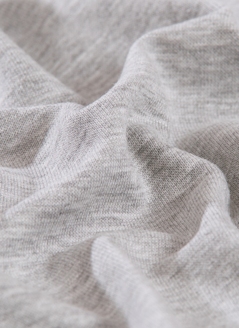 Trigema Sweatjacke »TRIGEMA Jacke veredelt mit Kristallsteinen«