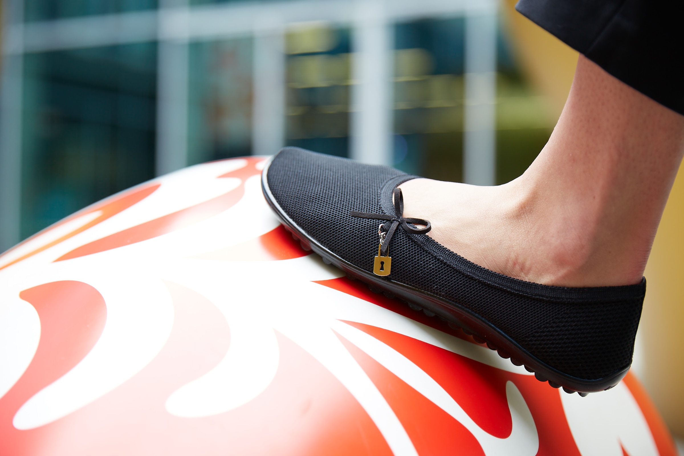 Leguano Barfussschuh »LADY LOOP«, Ballerina, Slipper, Bequemschuh mit süsser Zierschleife