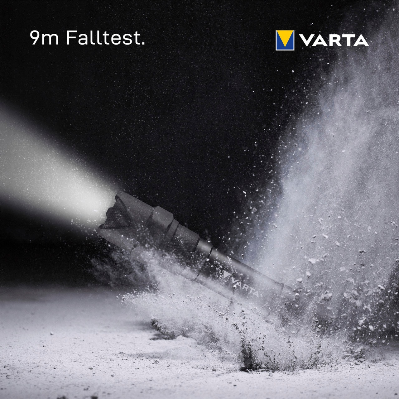 VARTA Taschenlampe »Indestructible F30 Pro 6 Watt LED«, wasser- und staubdicht, stossabsorbierend, eloxiertes Aluminium Gehäuse