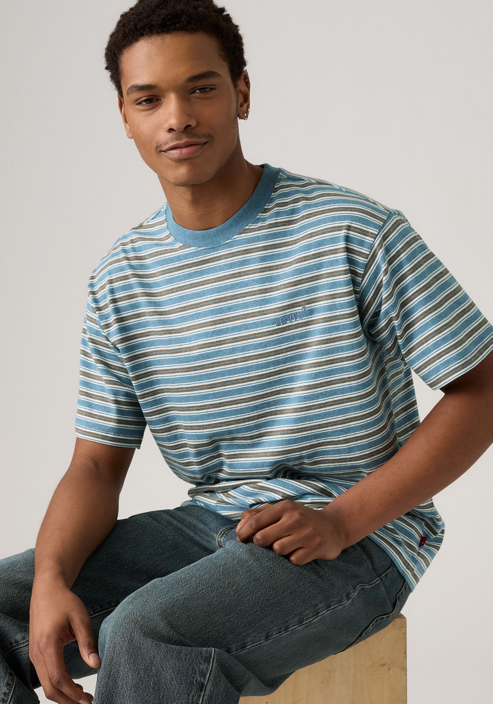 Levi's® T-Shirt »RED TAB VINTAGE TEE«