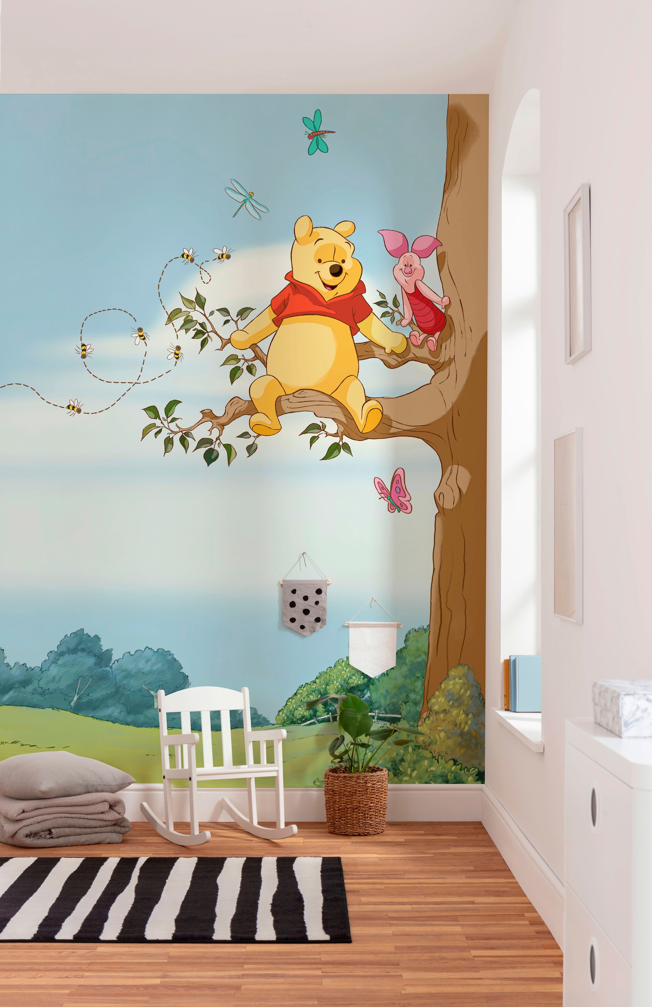 Komar Fototapete »Winnie the Pooh Tree - Grösse 184 x 254 cm«, bedruckt, Kinderzimmer