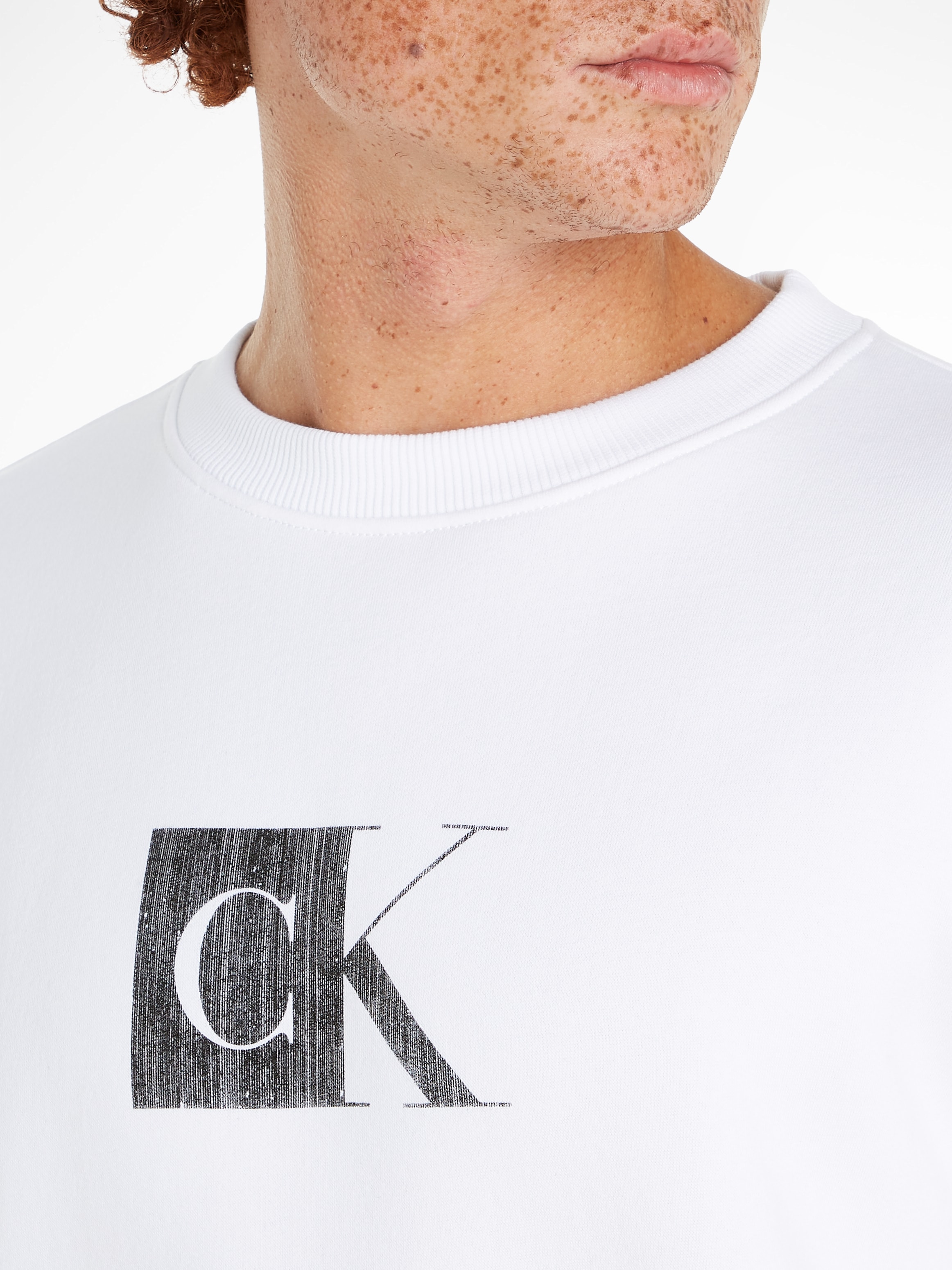 Calvin Klein Jeans Sweatshirt »OUTLINE MONOLOGO CREW NECK«, mit Markenlabel